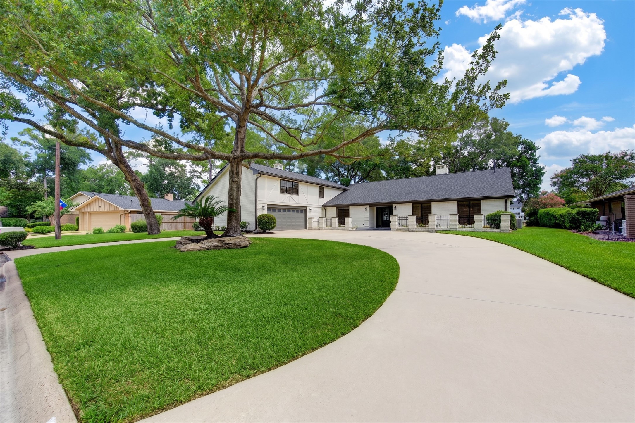 13222 Mission Valley Drive Property Photo 5