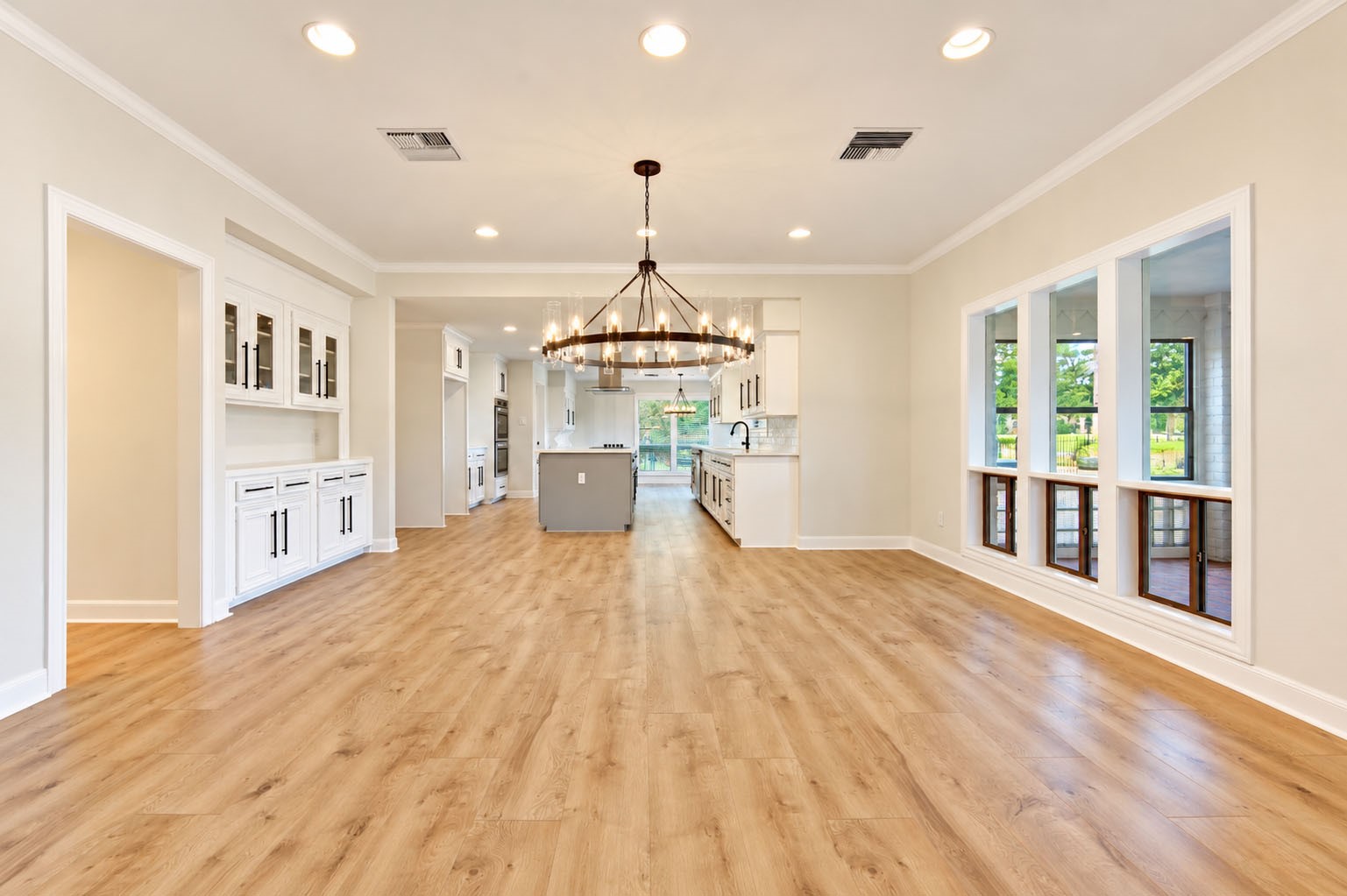 13222 Mission Valley Drive Property Photo 11