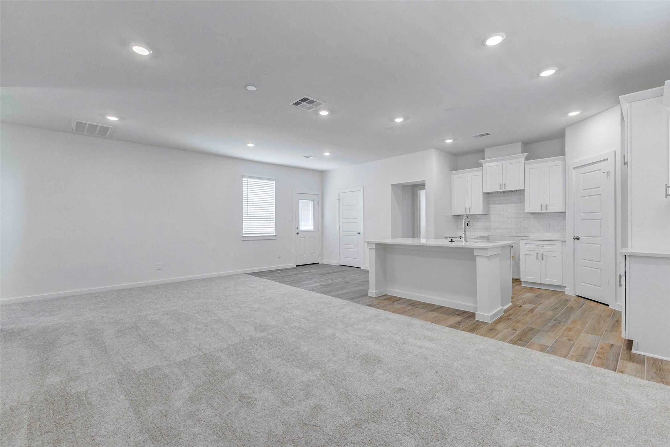 6471 Escondido Drive Property Photo 10