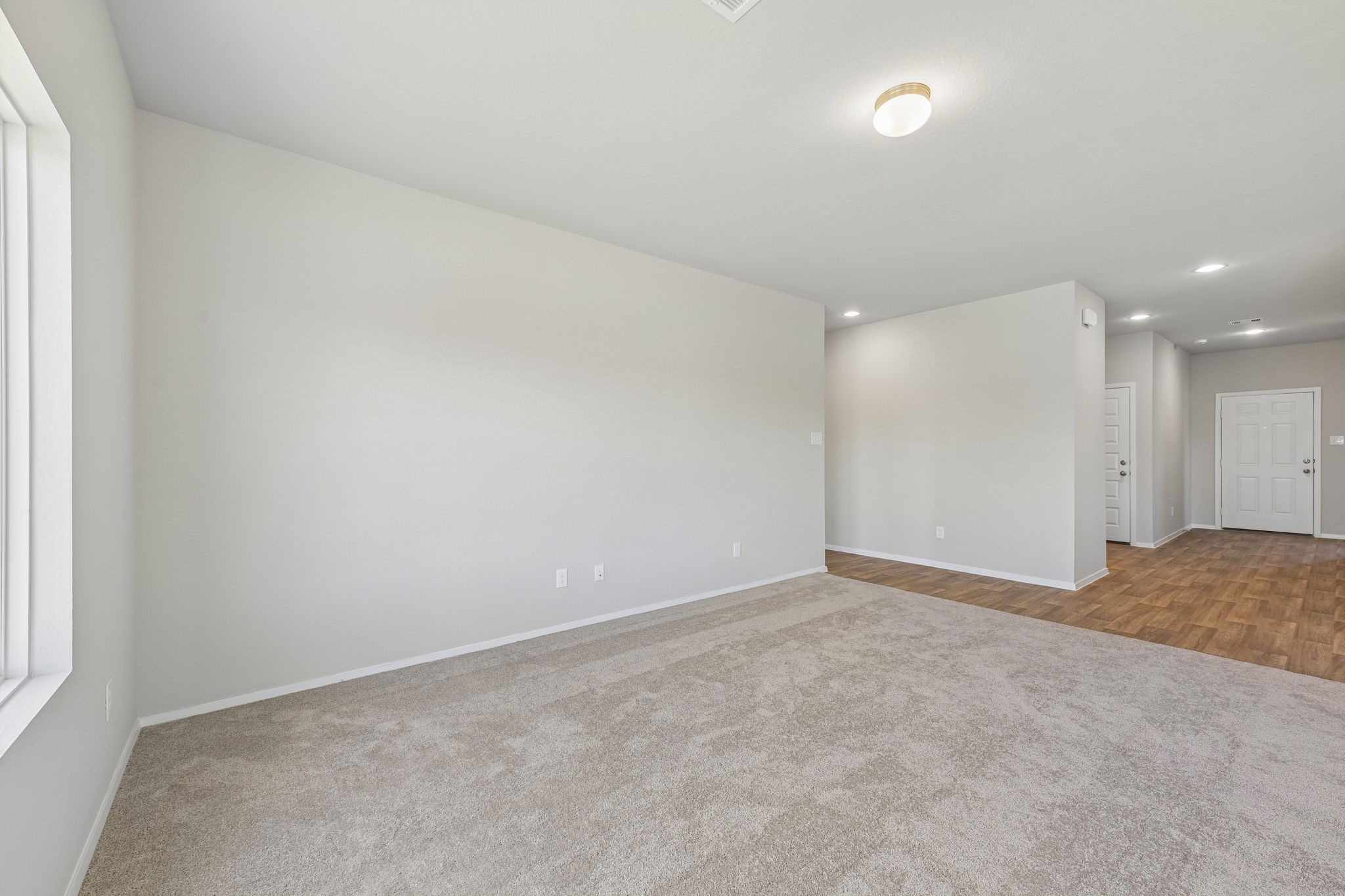 21544 Holbrook Drive Property Photo 18