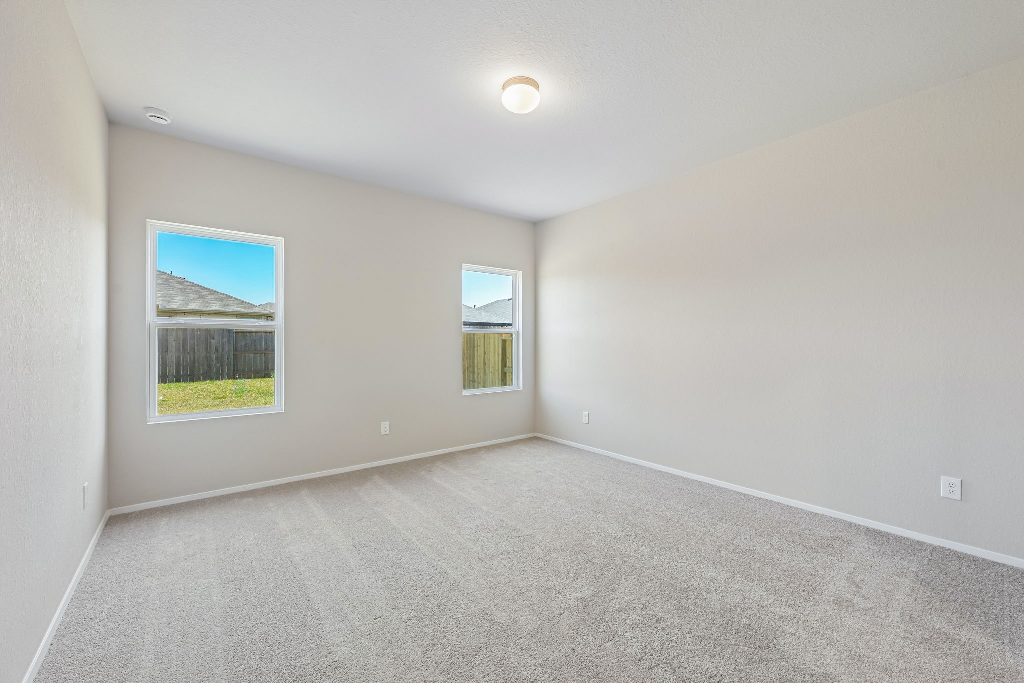 21544 Holbrook Drive Property Photo 26