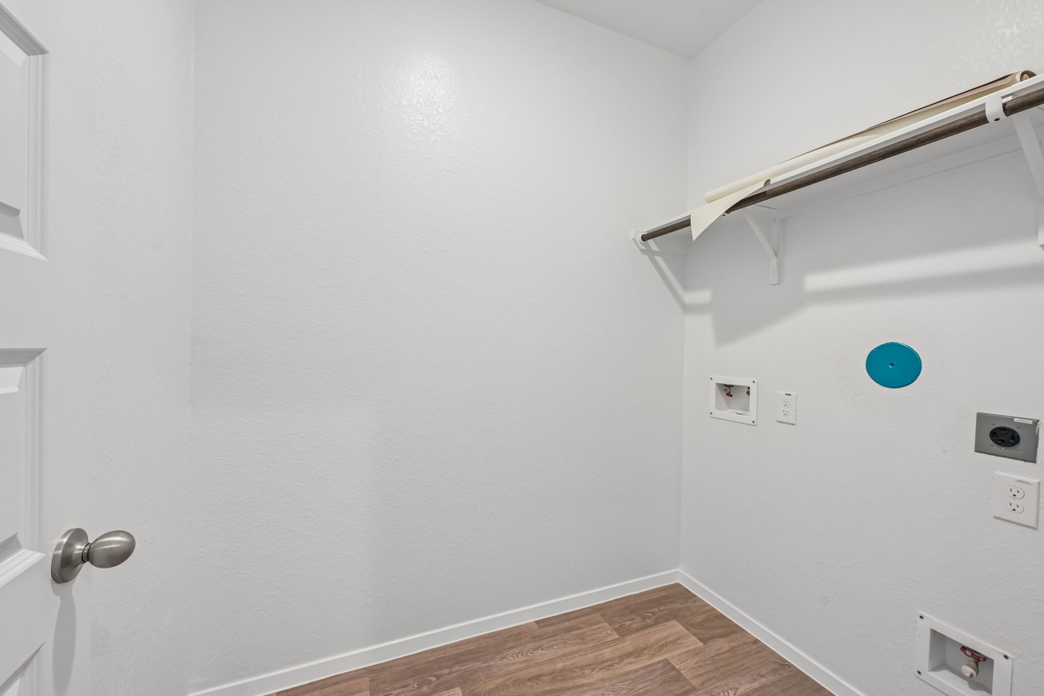 21544 Holbrook Drive Property Photo 29
