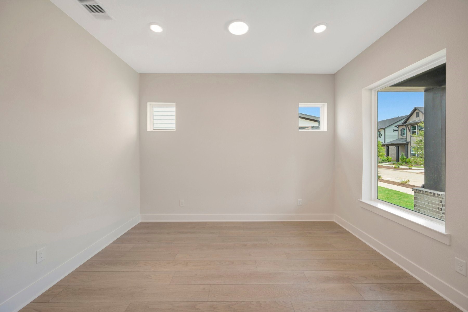 11476 Billy Bobs Street Property Photo 19