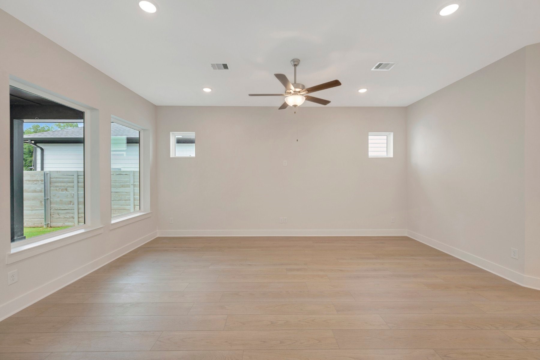 11476 Billy Bobs Street Property Photo 35