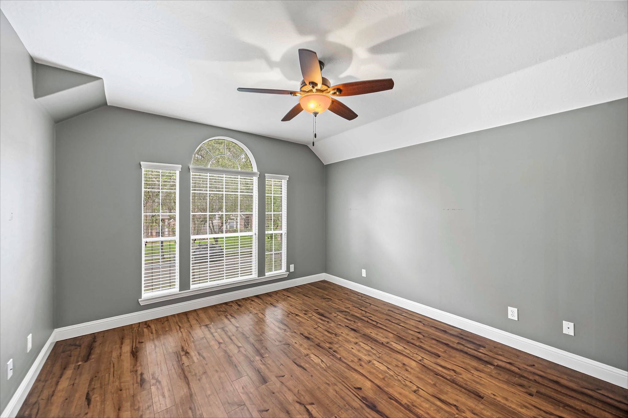 4816 Cypress Spring Drive Property Photo 20