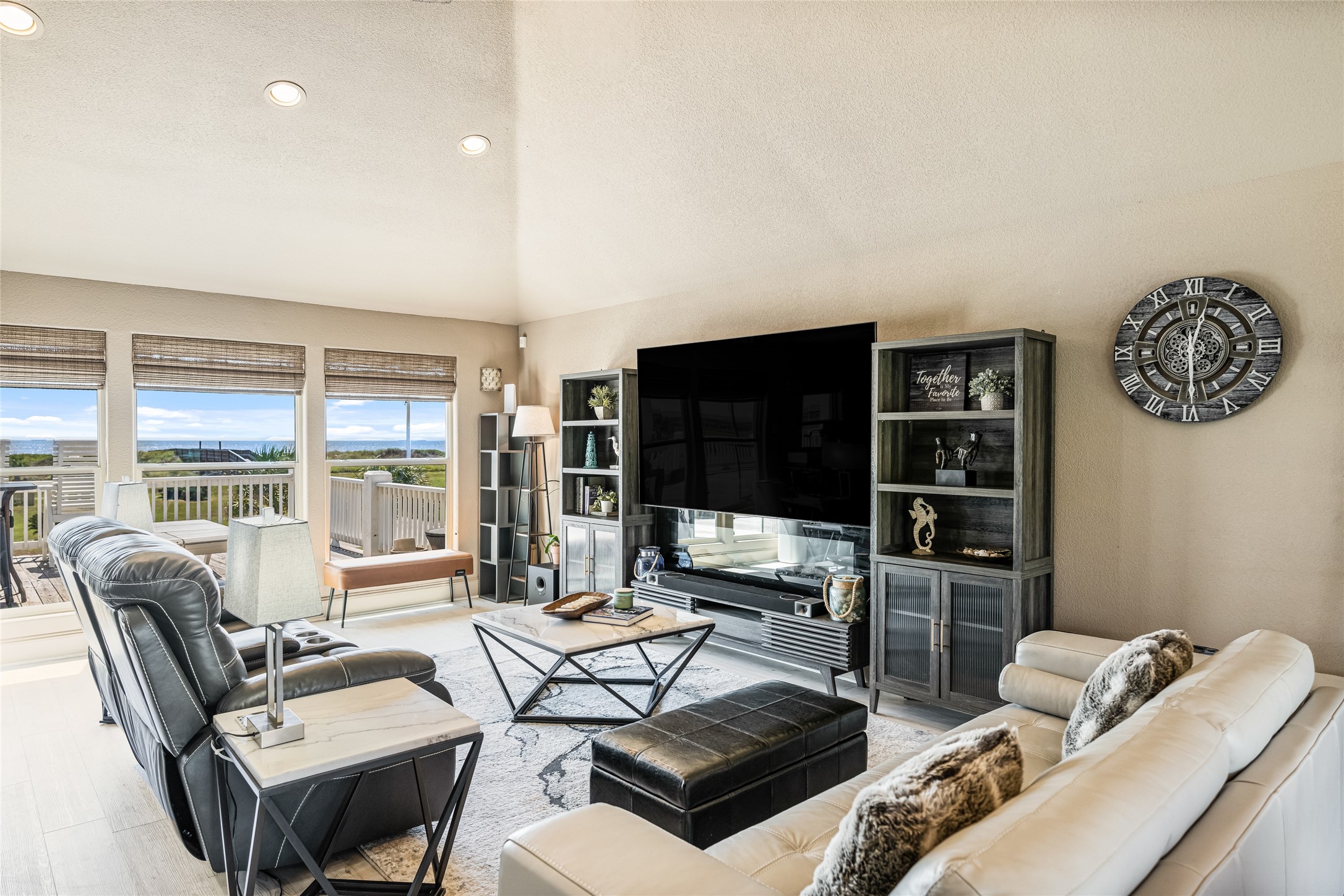 804 Sombrero Drive Property Photo 7