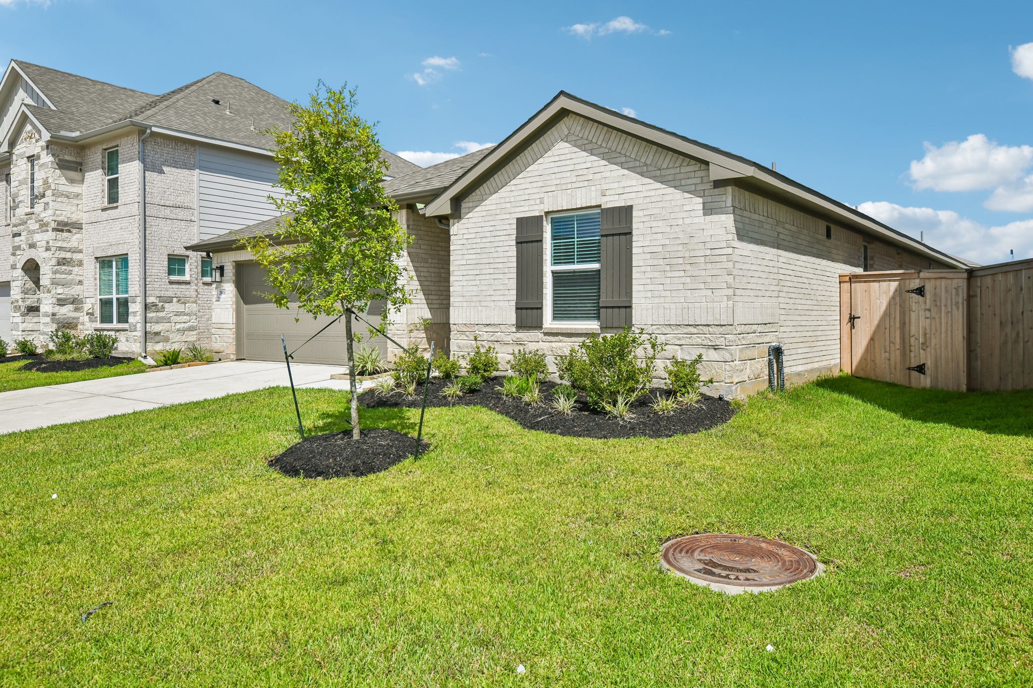 29010 Maggie View Court Property Photo 3