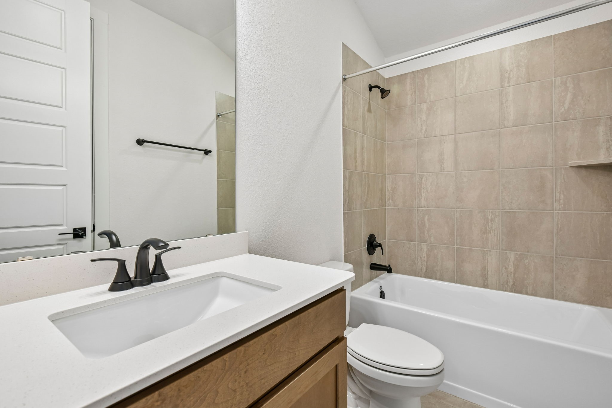 29010 Maggie View Court Property Photo 4