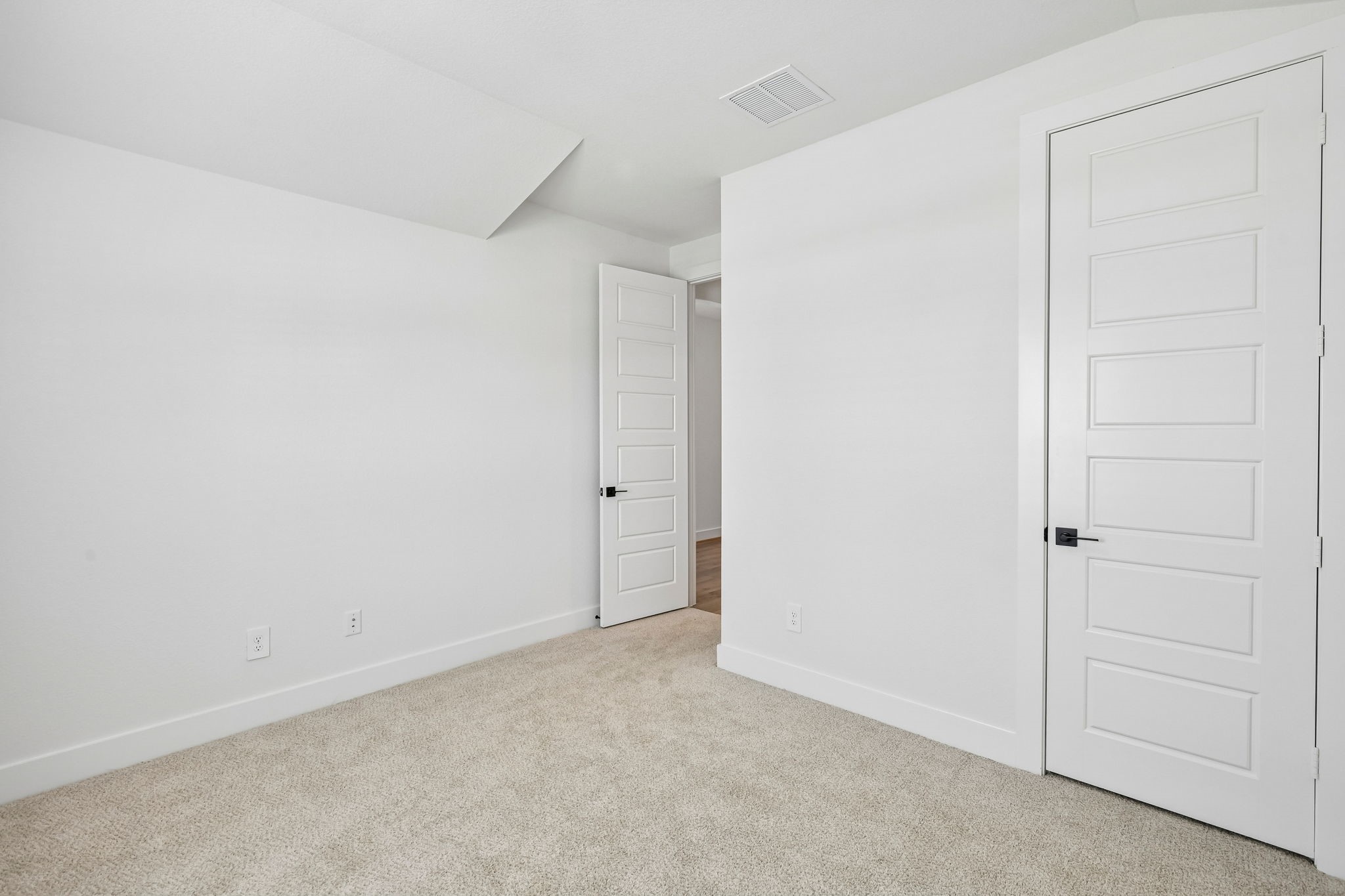 29010 Maggie View Court Property Photo 9