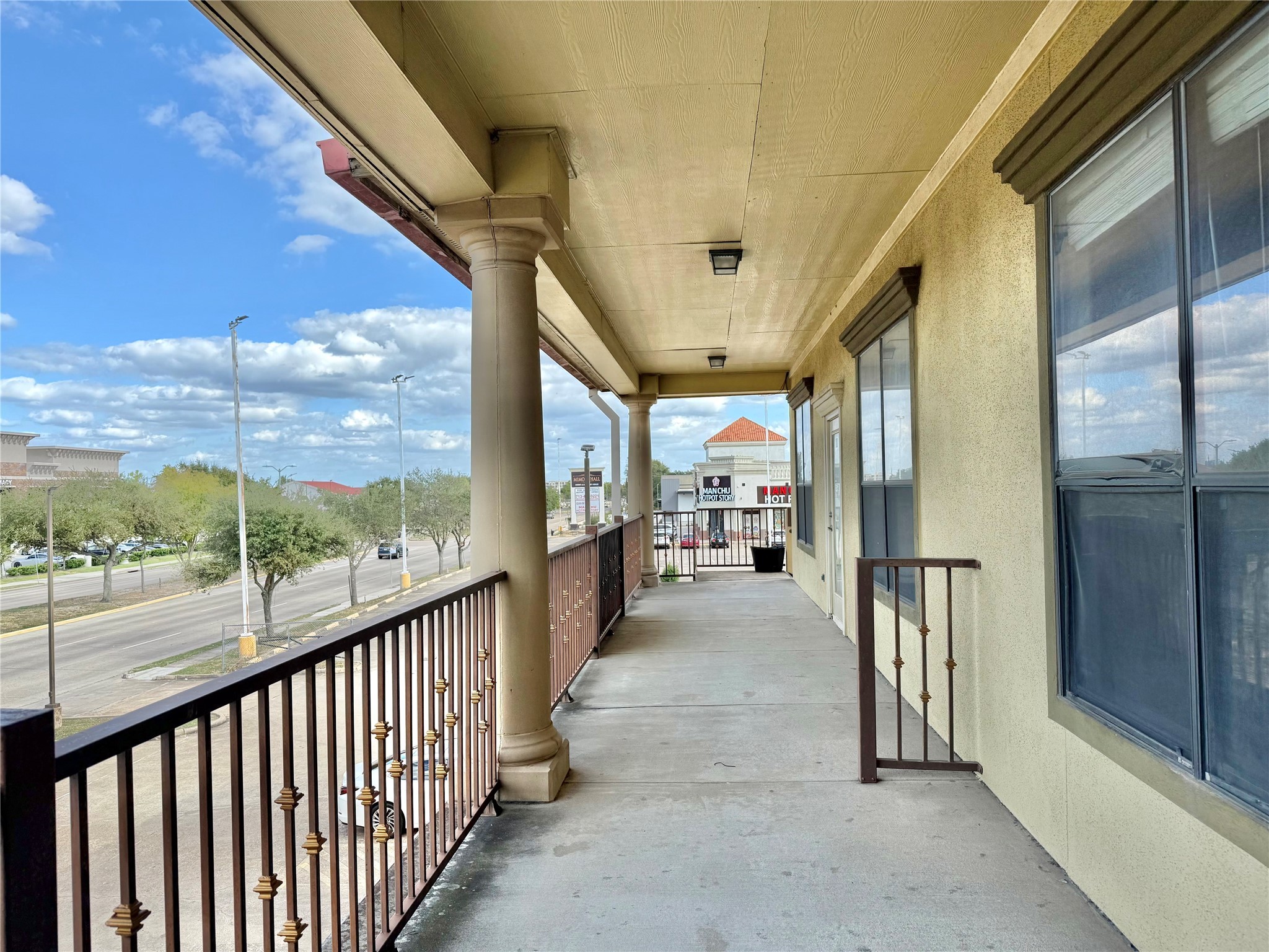 12989 Bellaire Boulevard 2 Property Photo 28