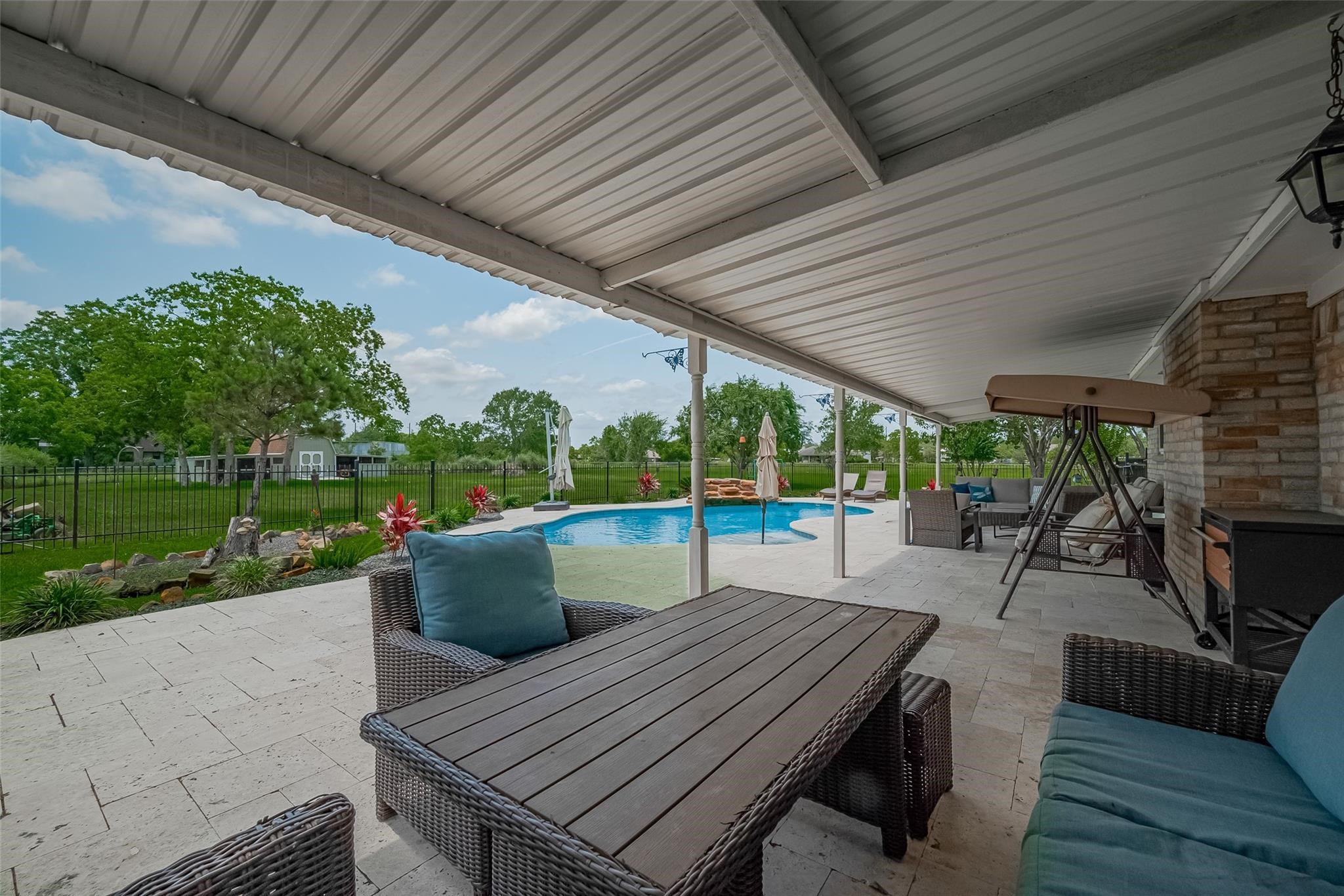 9526 Sandy Lane Property Photo 33