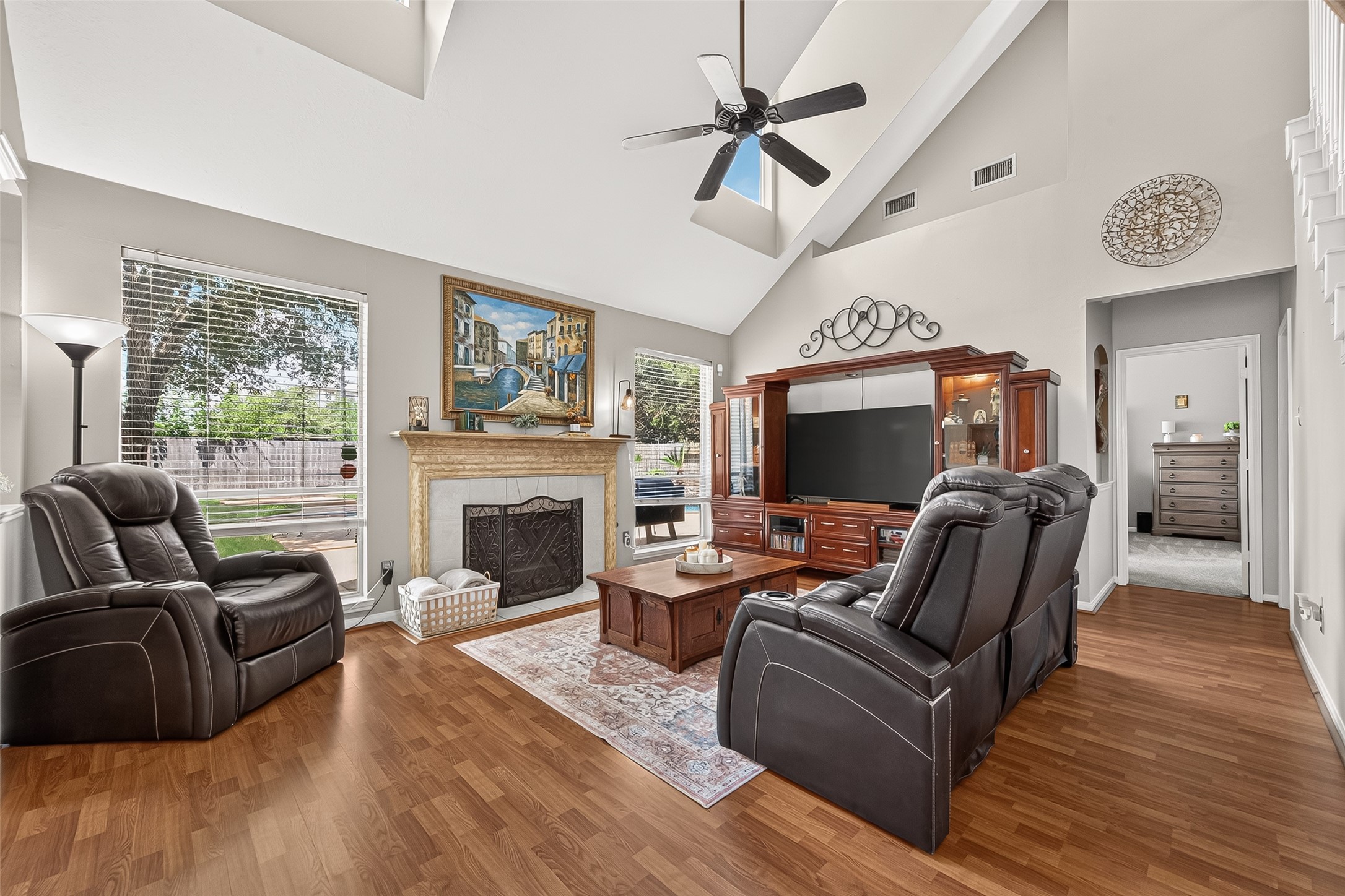18526 Autumn Park Drive Property Photo 11