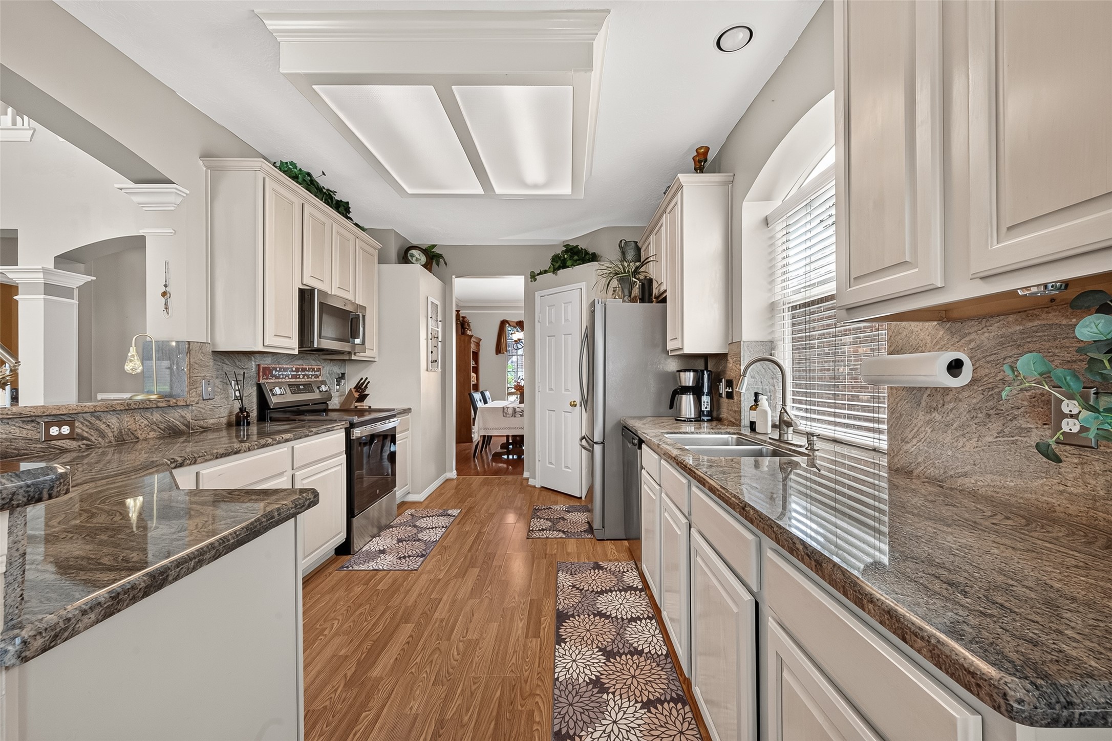 18526 Autumn Park Drive Property Photo 25