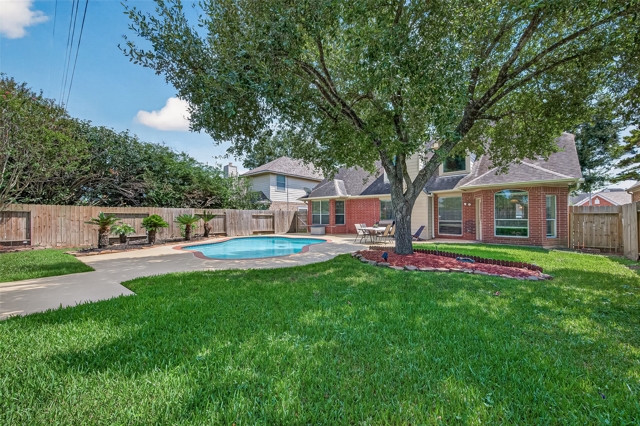 18526 Autumn Park Drive Property Photo 46