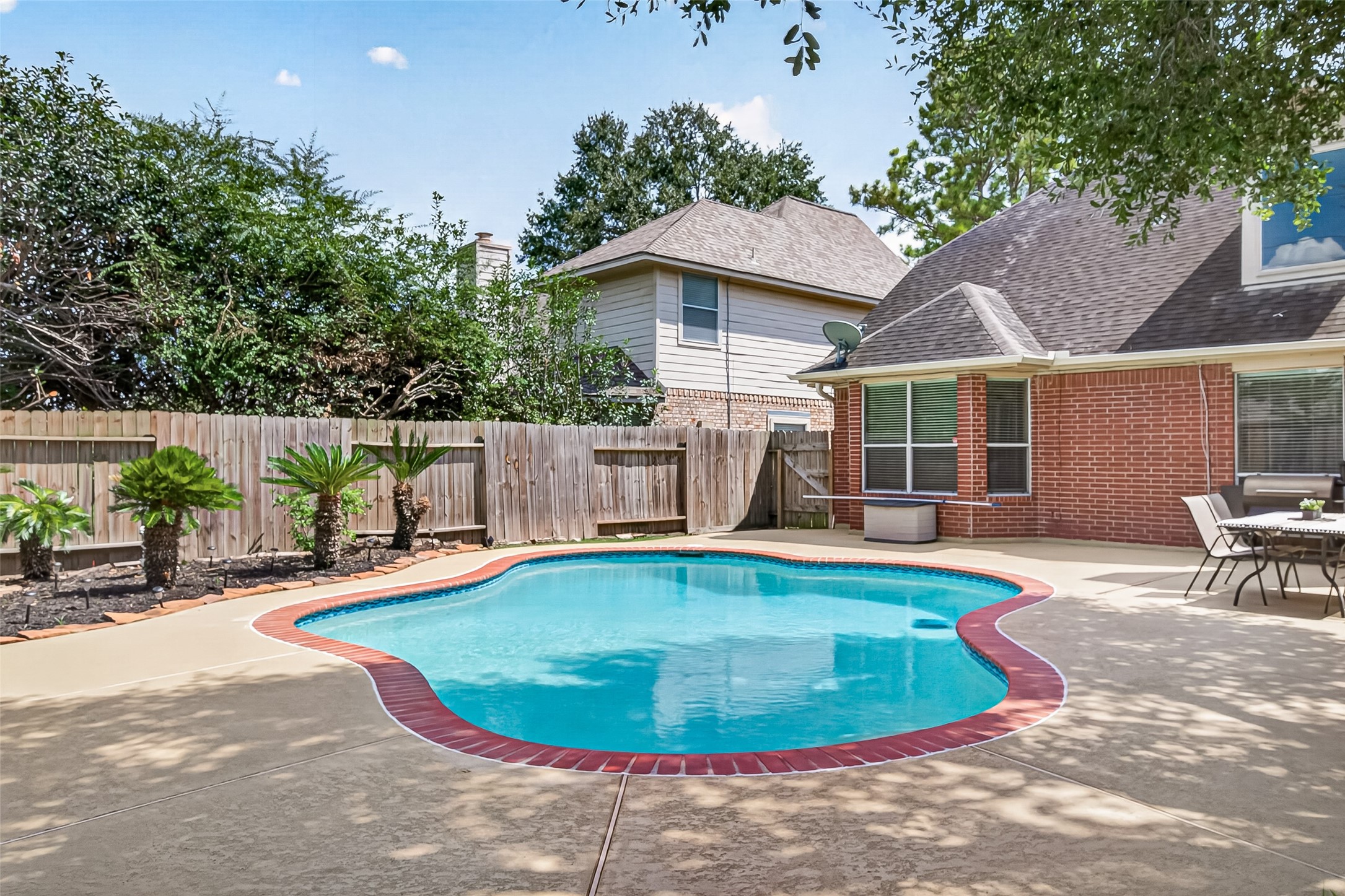 18526 Autumn Park Drive Property Photo 47