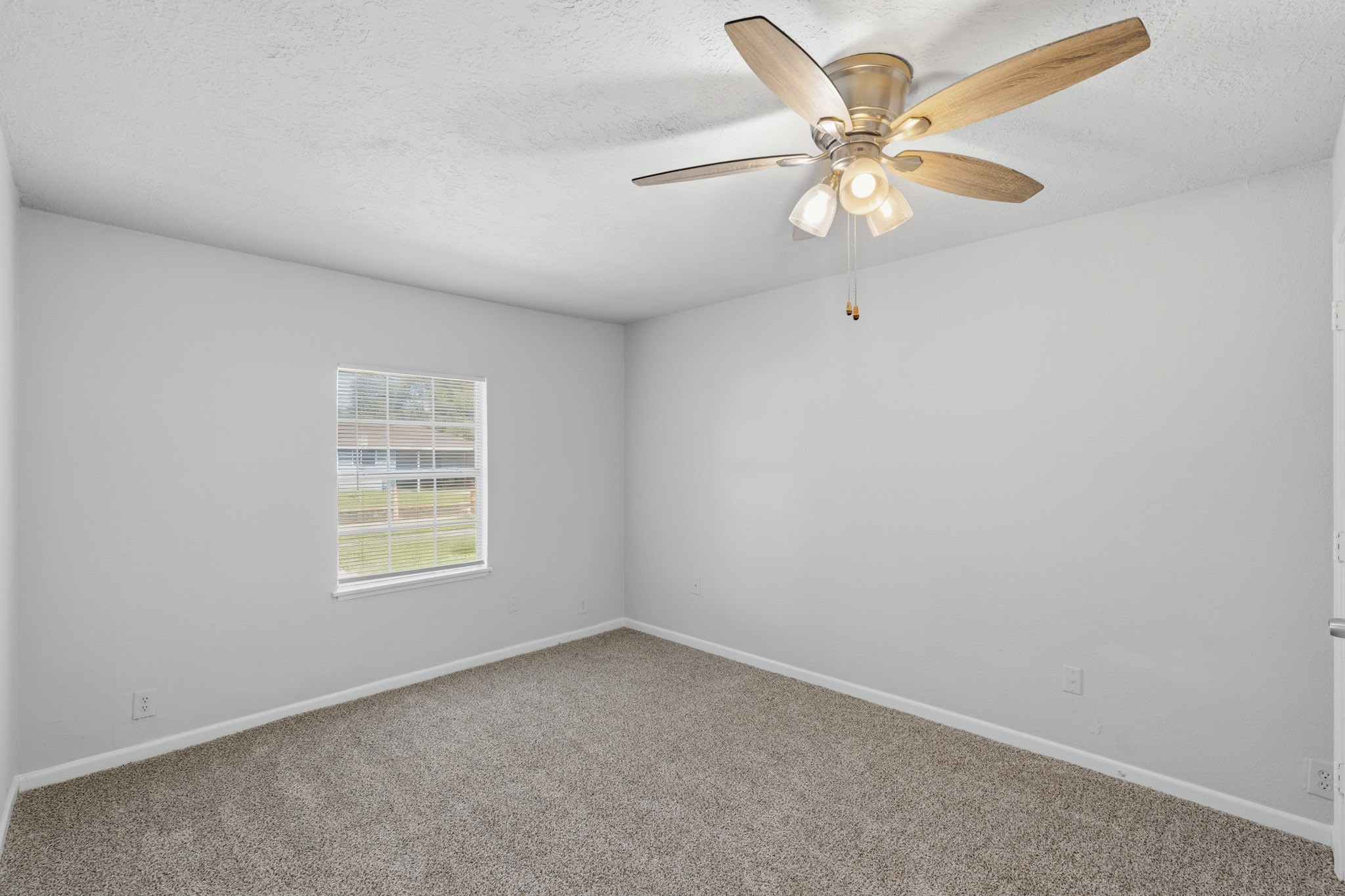 303 Brown Drive Property Photo 9
