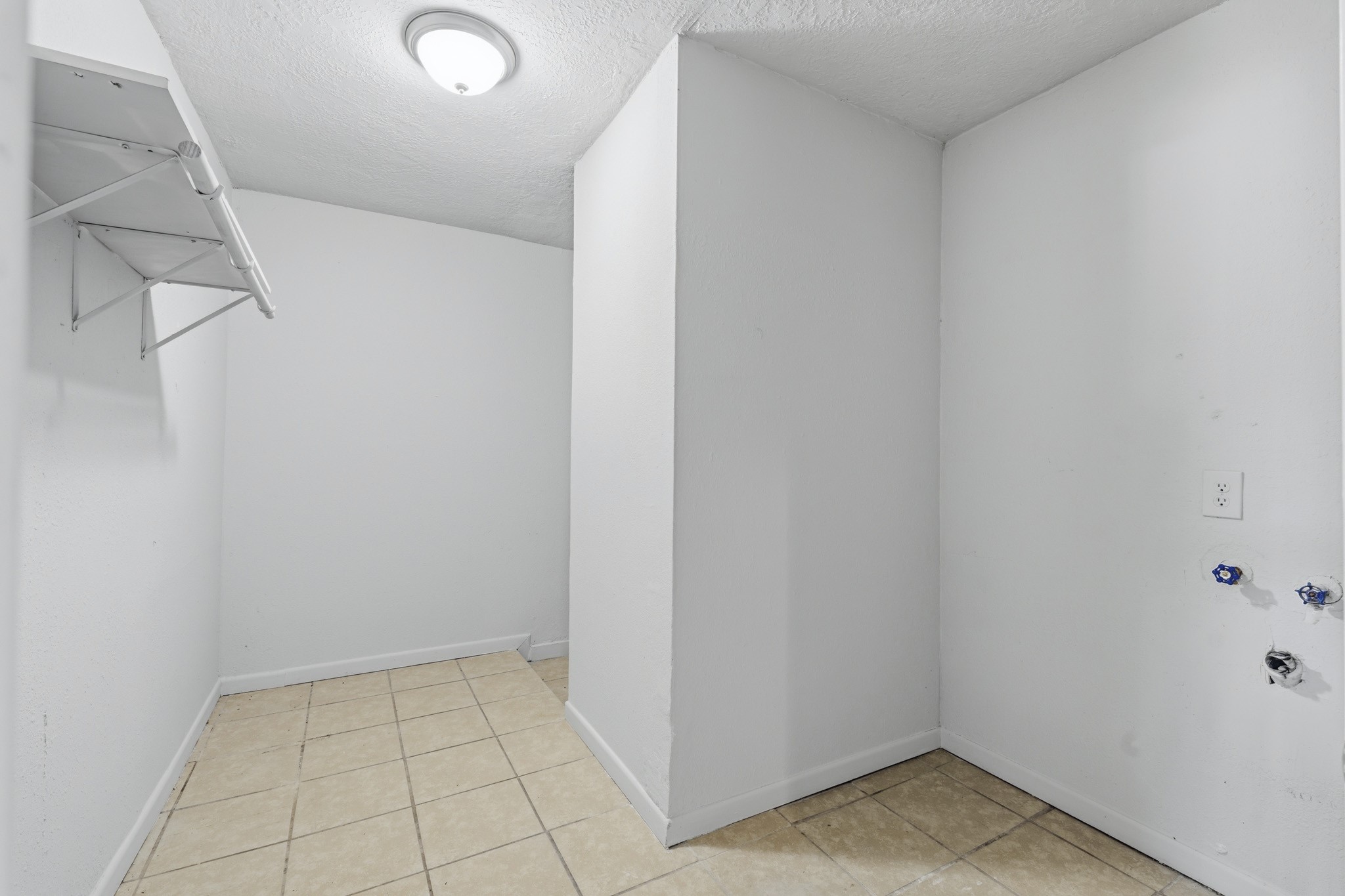 303 Brown Drive Property Photo 10