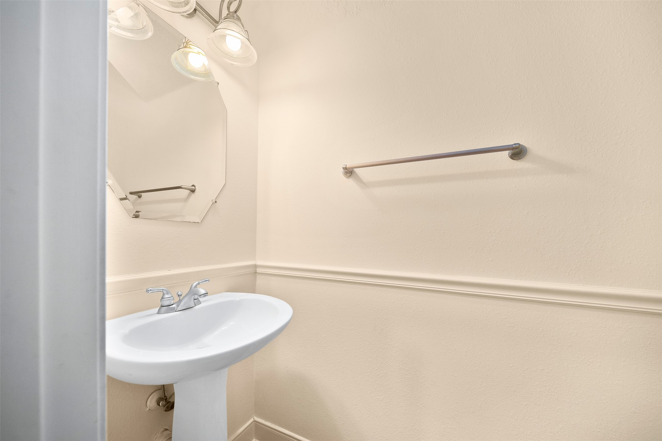 12311 Amanda Meadows Property Photo 36
