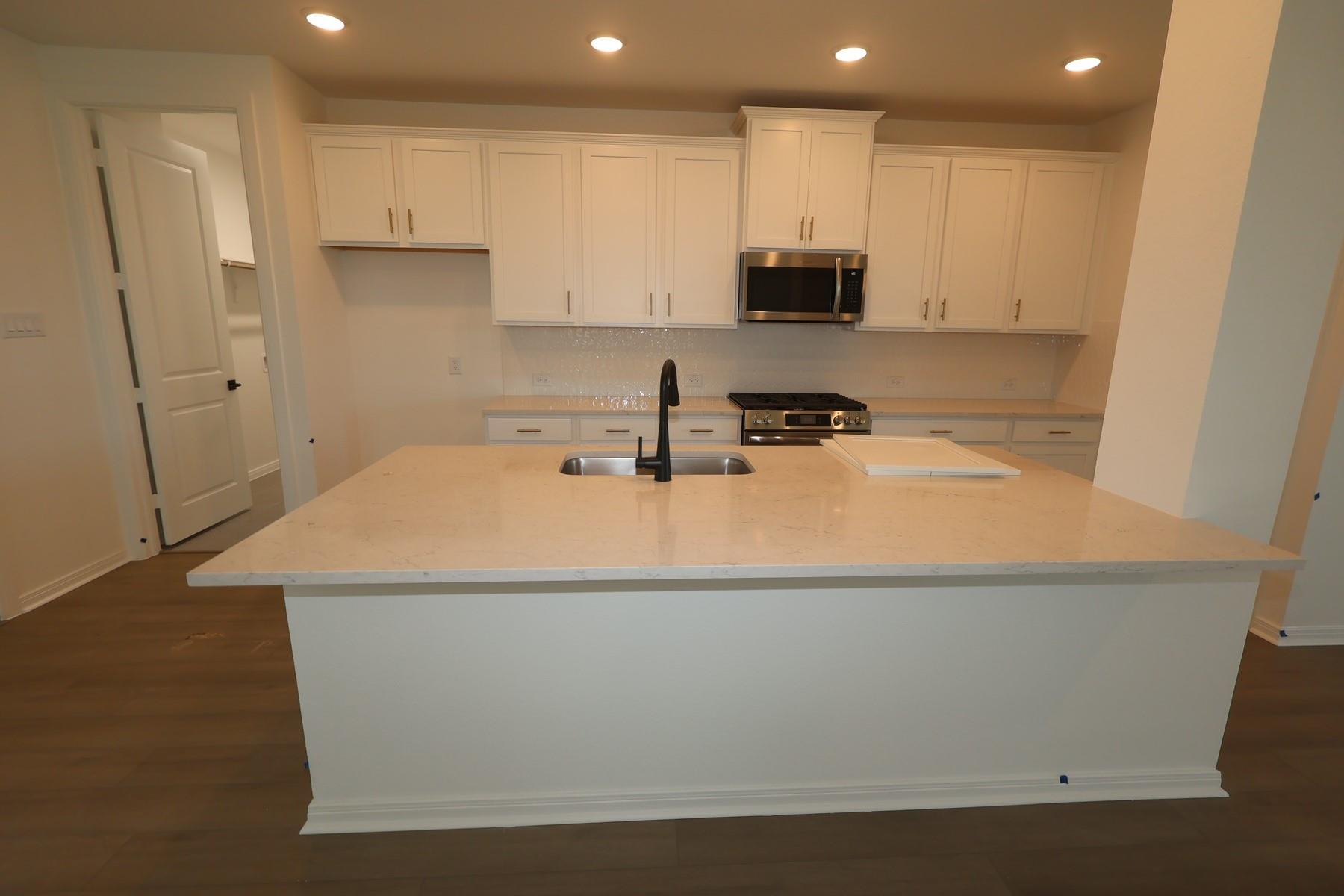 4602 Gemini Street Property Photo 18