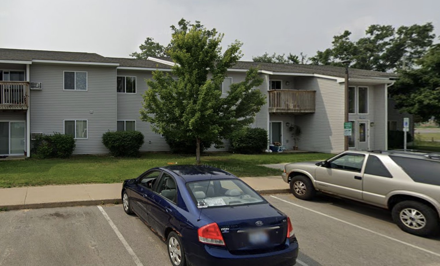 595 Meadows Drive Property Photo 4