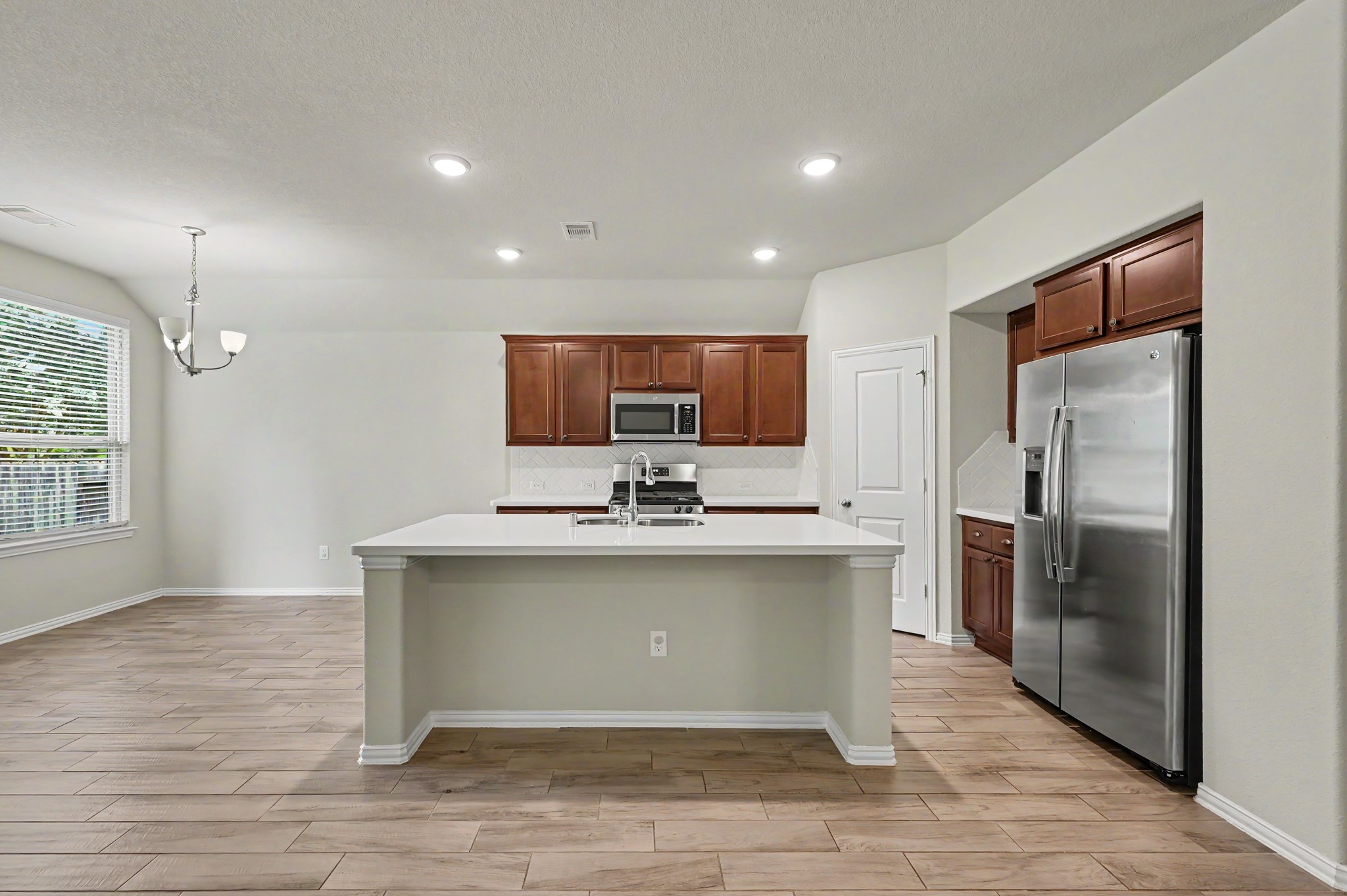 185 Emory Birch Drive Property Photo 14