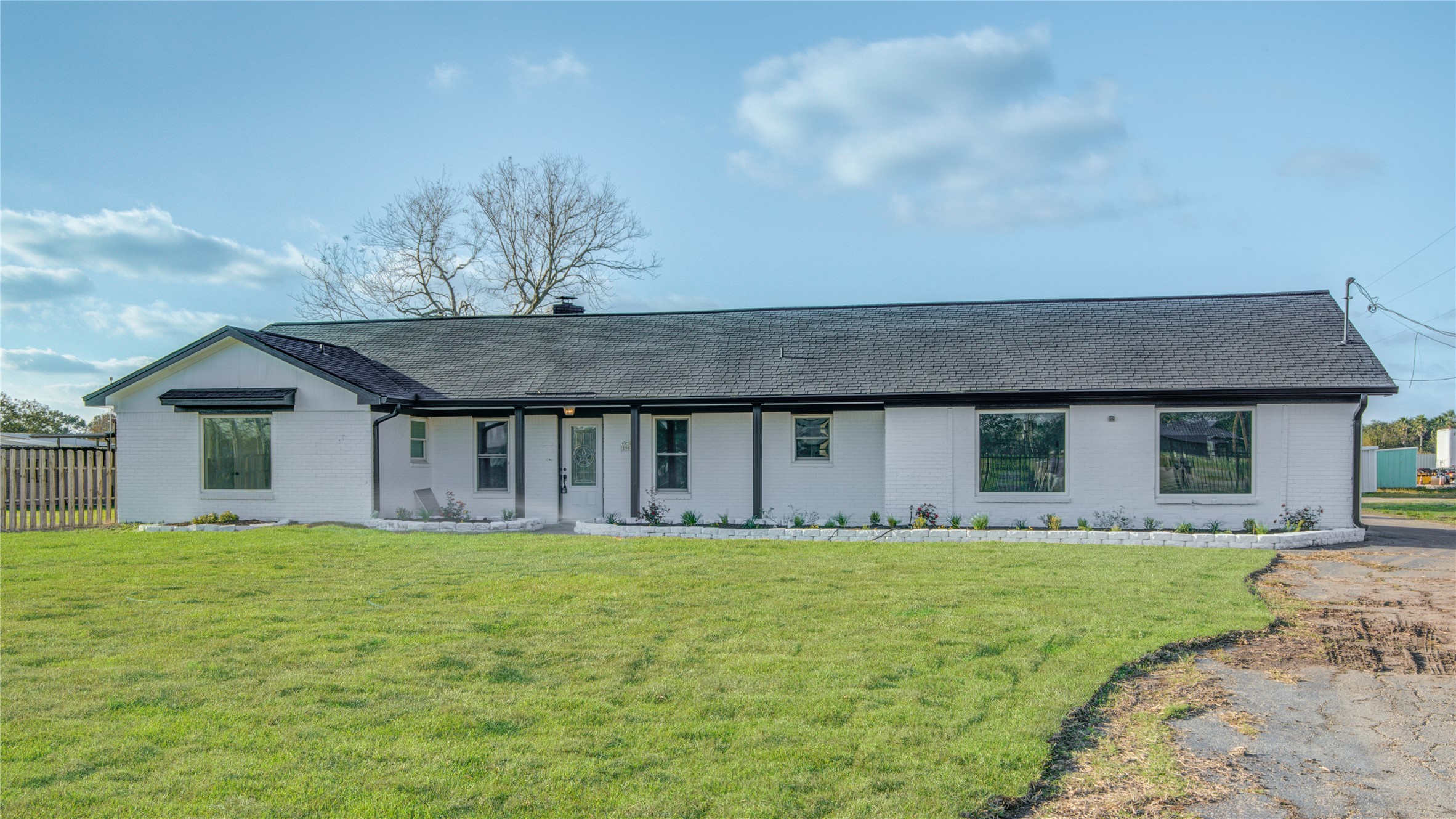 1907 County Road 129 Property Photo
