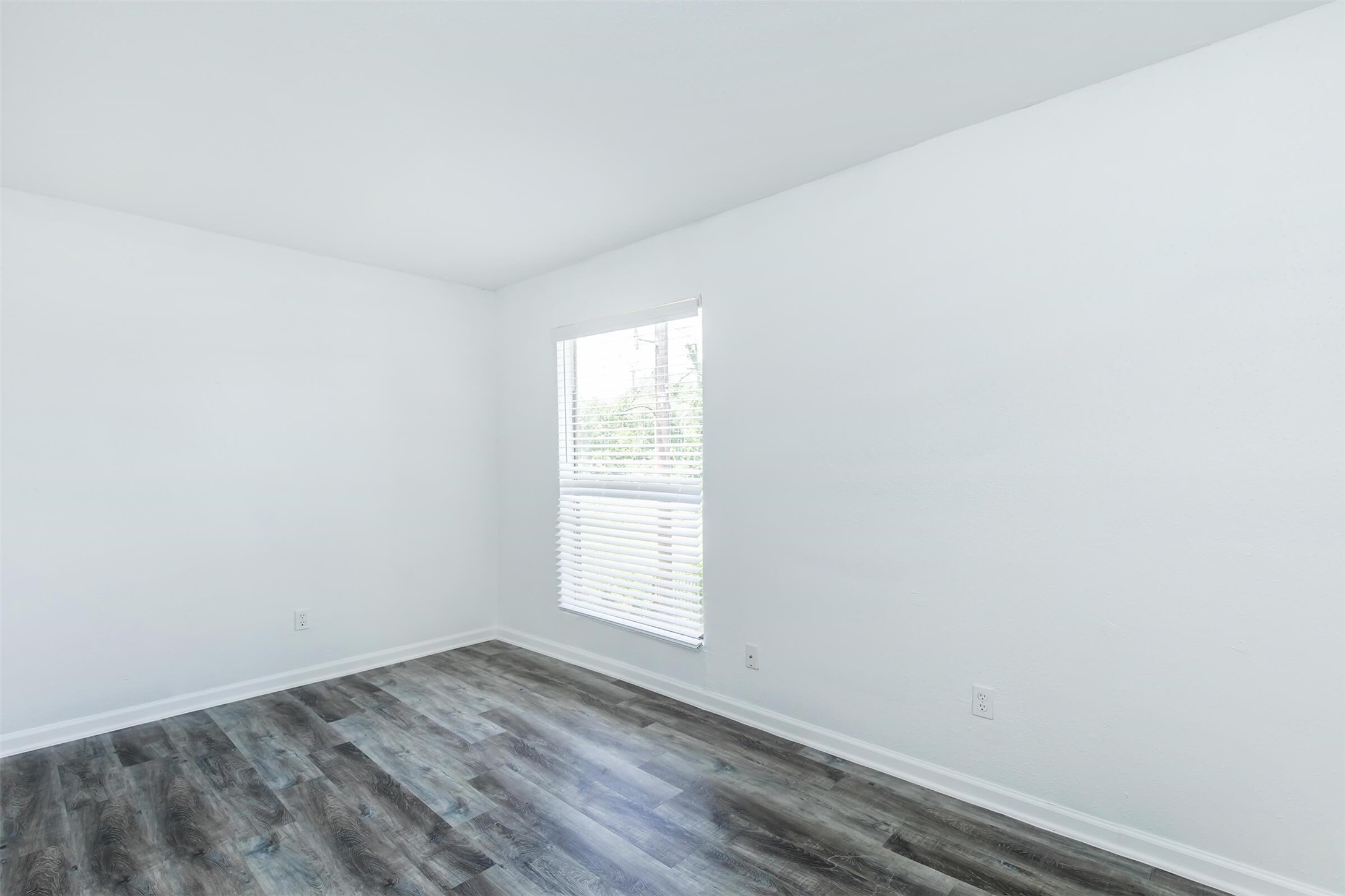 18001 Cypress Trace Road 2802 Property Photo 11