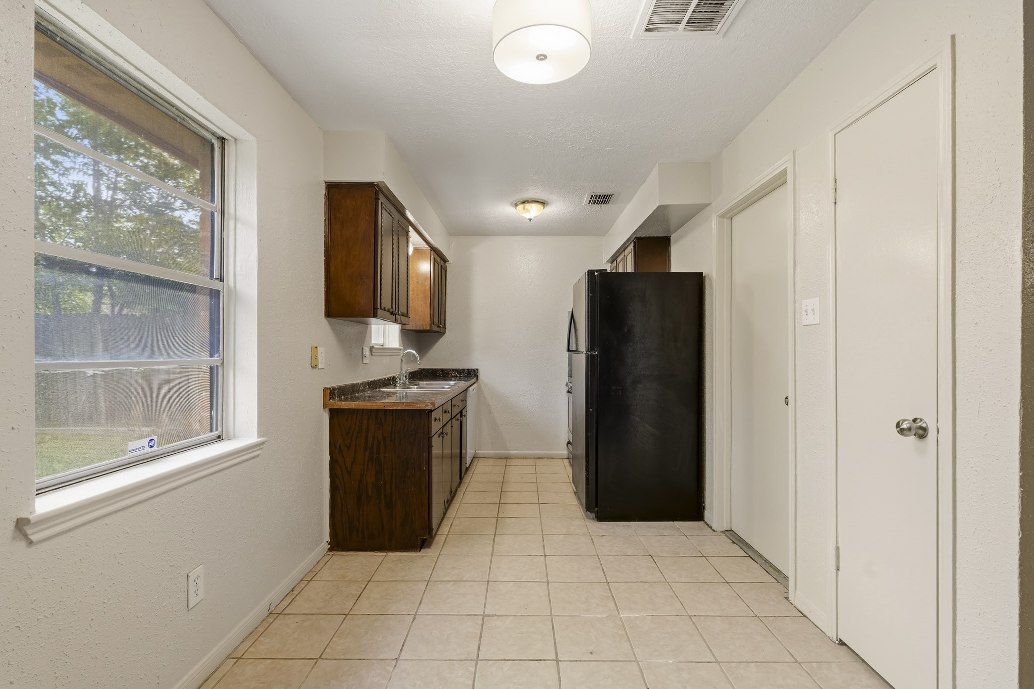 5315 Ridgestone Street Property Photo 8