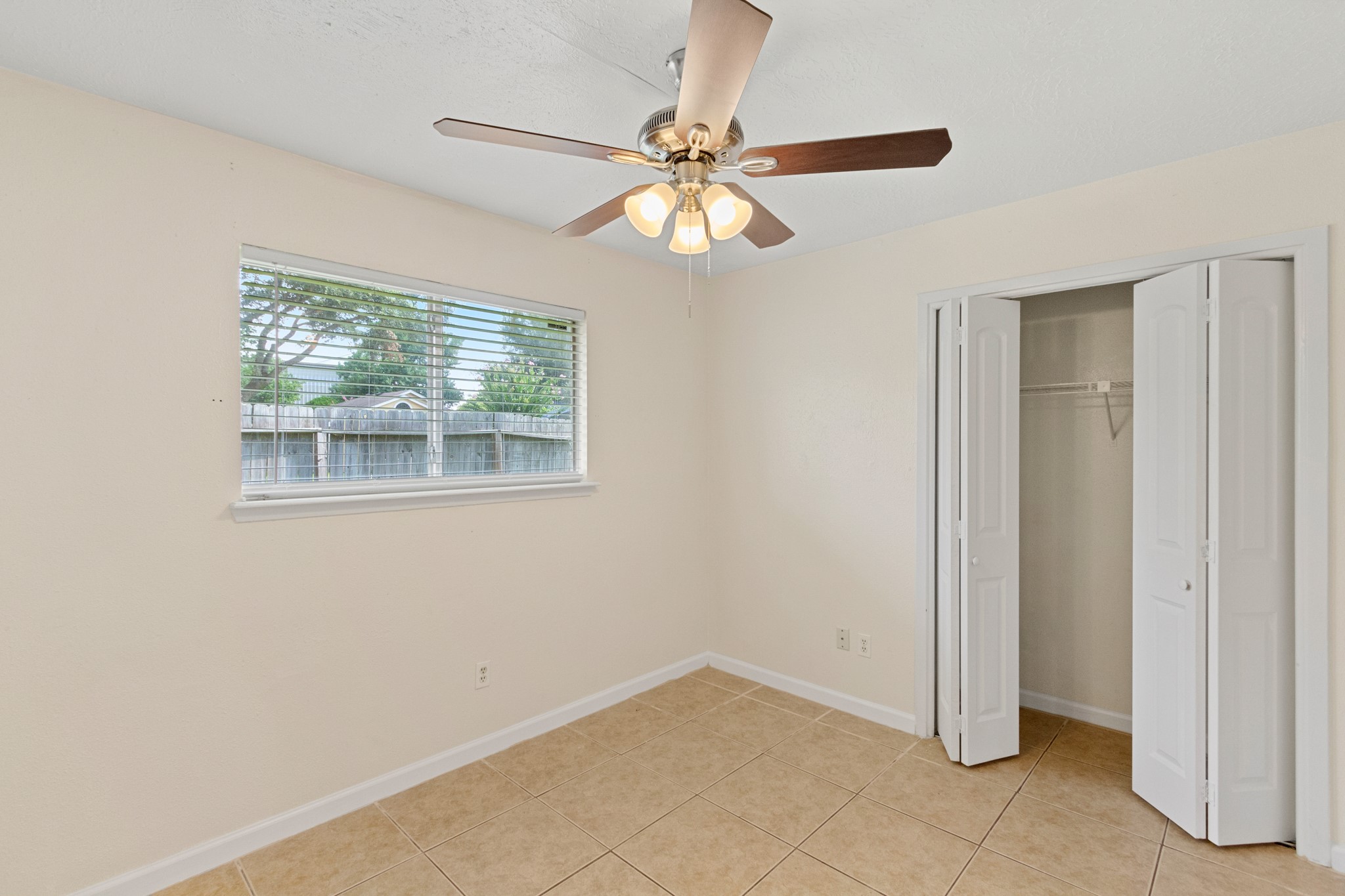 5218 Beaverbrook Drive Property Photo 11