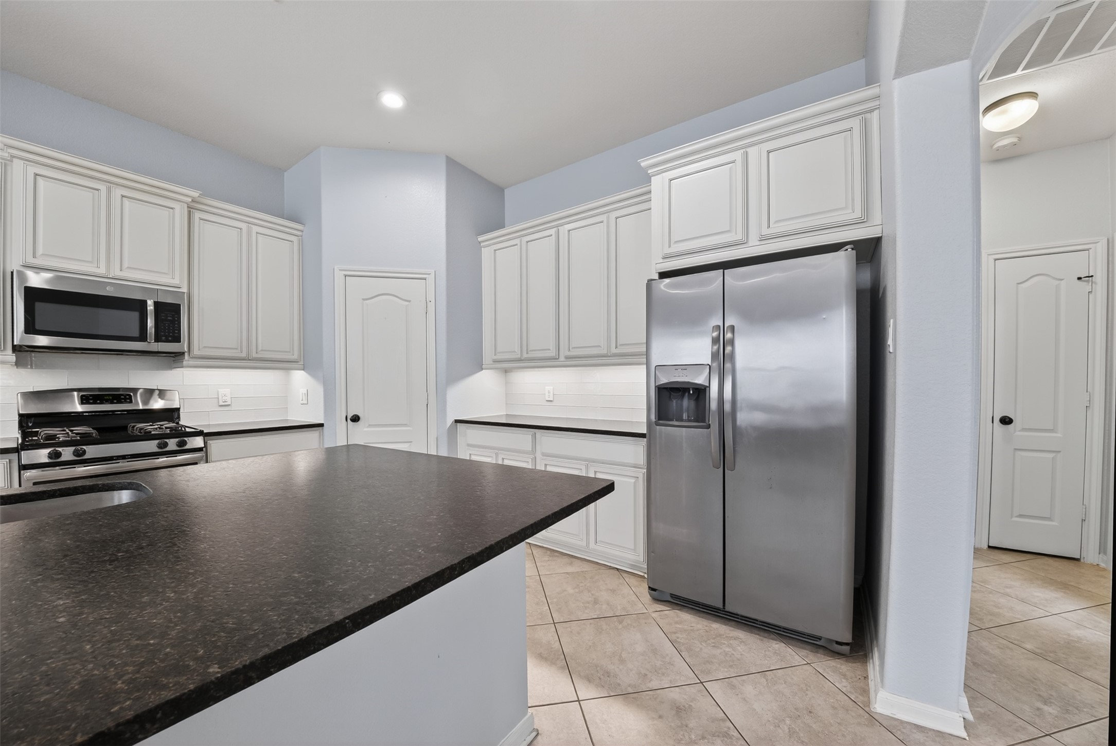 8922 Pinenut Drive Property Photo 20