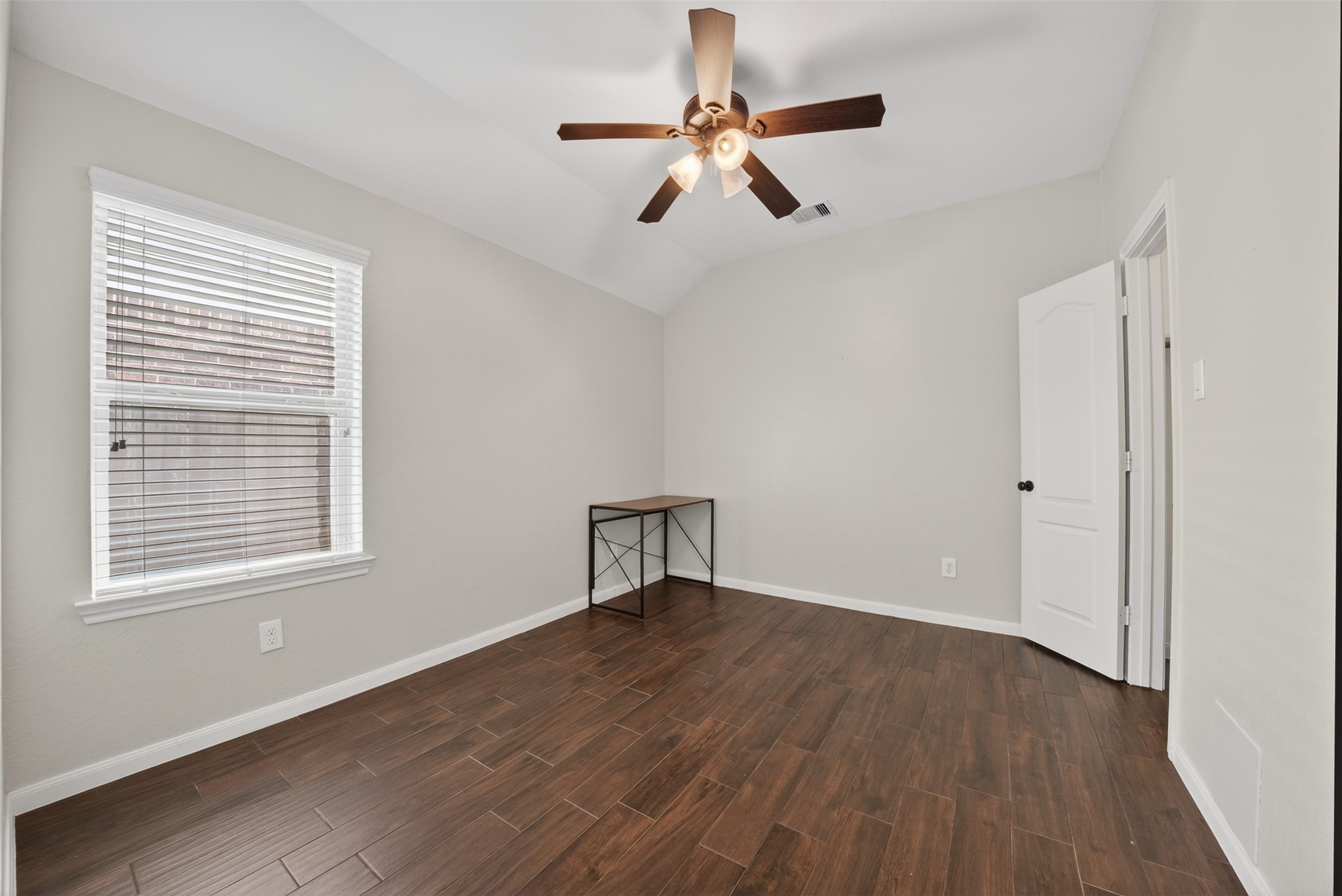 8922 Pinenut Drive Property Photo 23