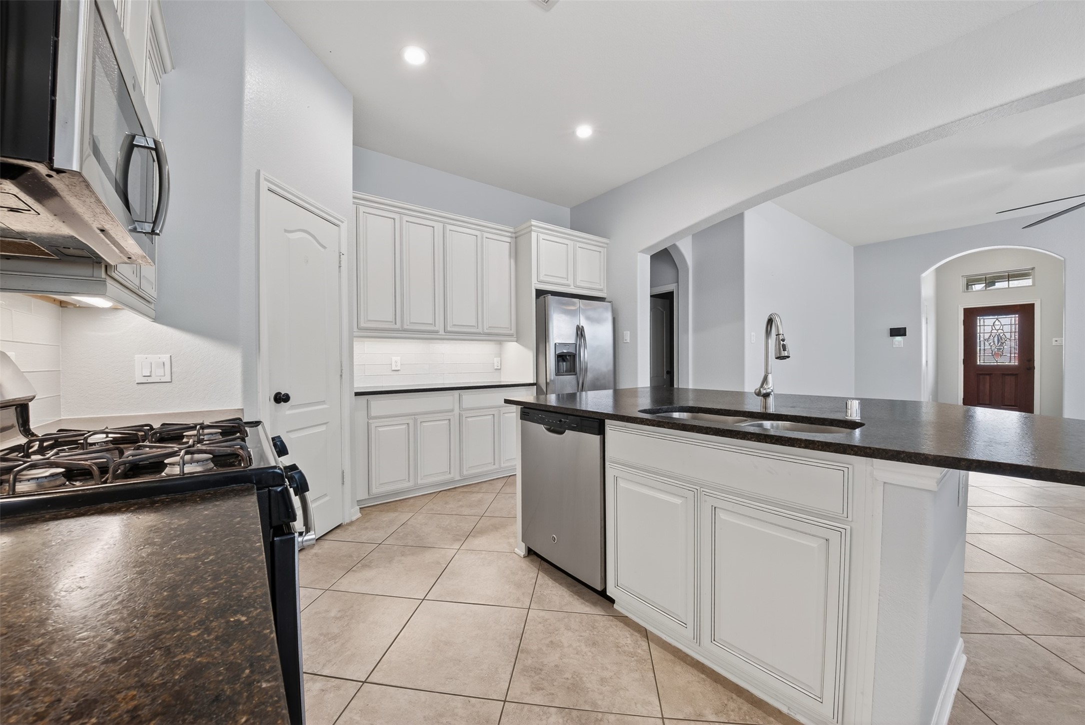8922 Pinenut Drive Property Photo 28