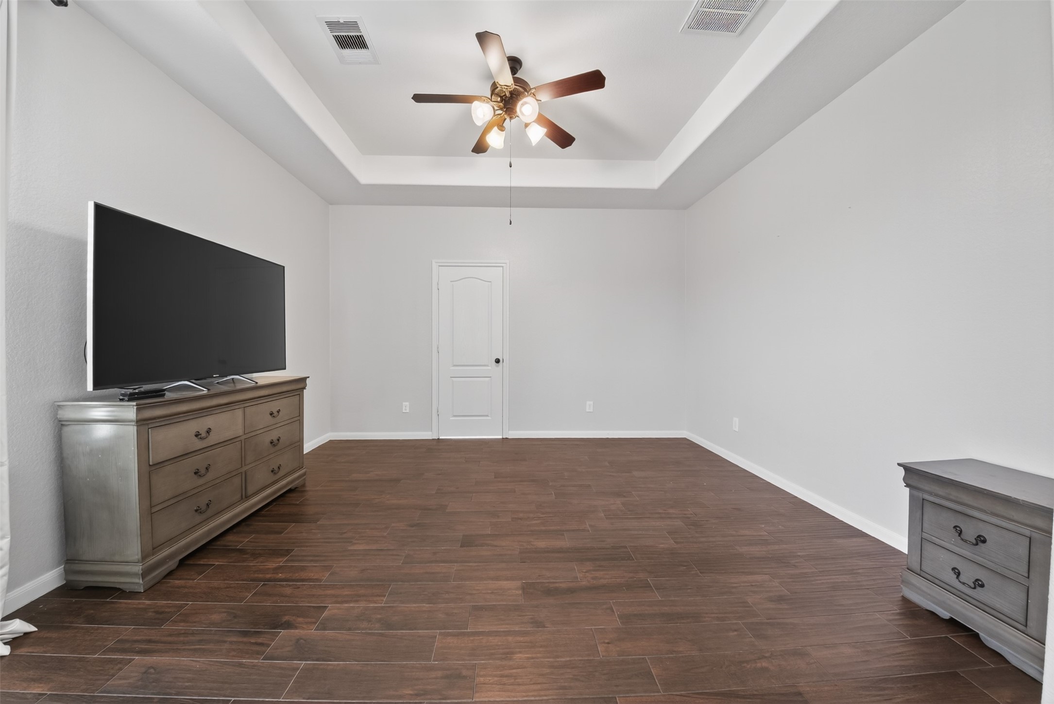 8922 Pinenut Drive Property Photo 30