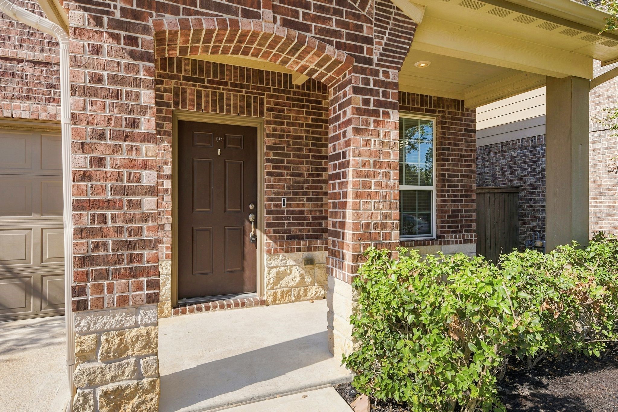 24250 Prairie Glen Lane Property Photo 4