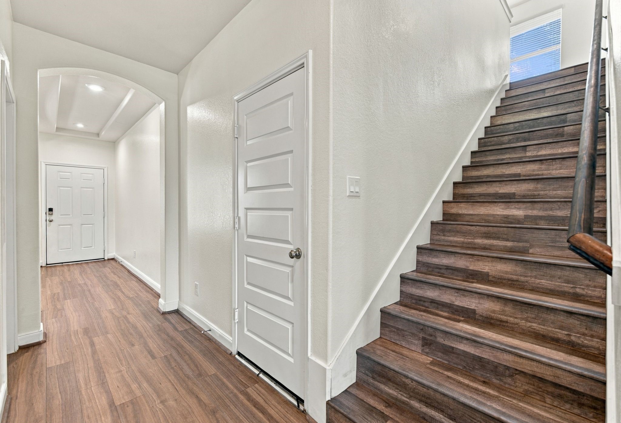 24250 Prairie Glen Lane Property Photo 7