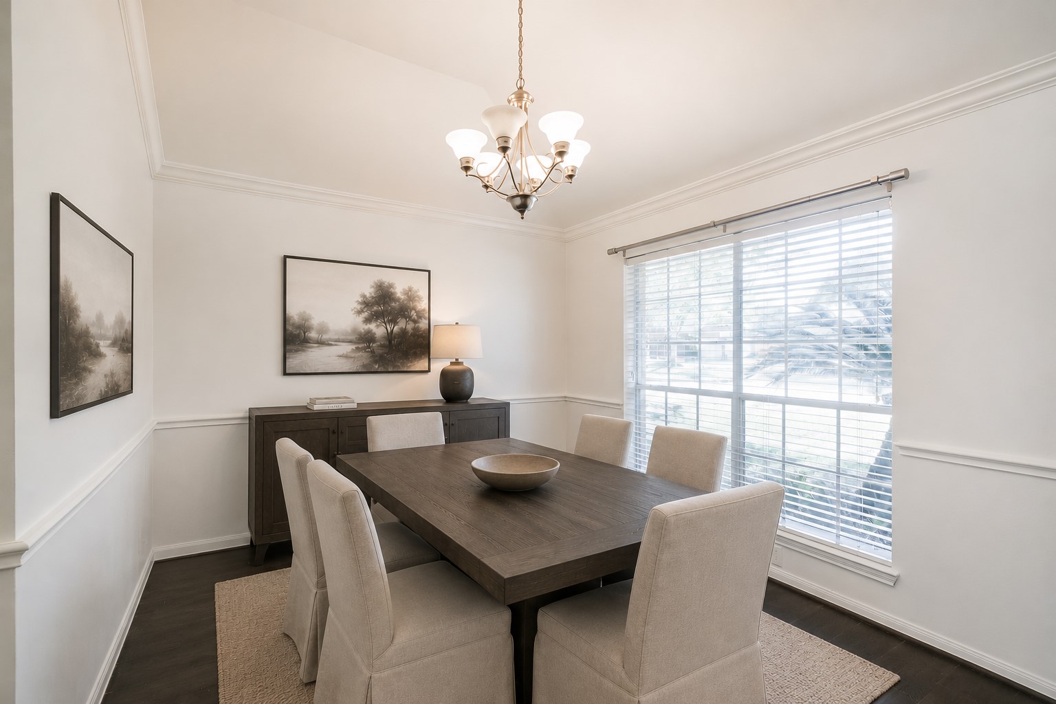 1714 Bumelia Court Property Photo 4