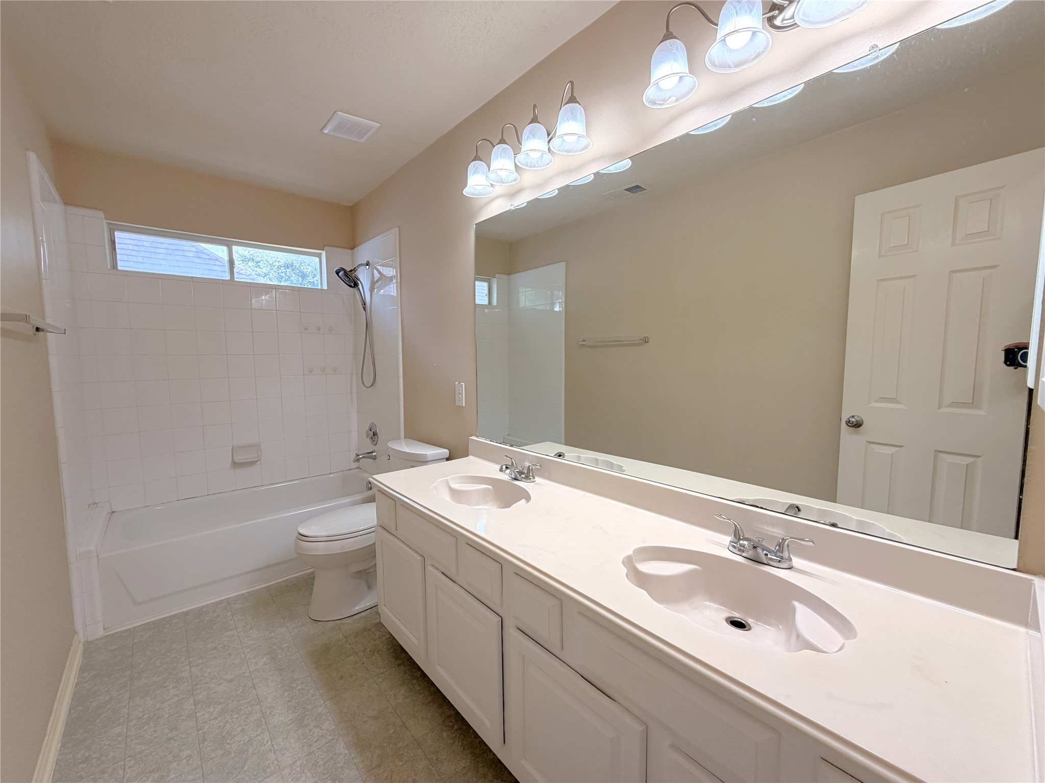 3631 Lauderwood Lane Property Photo 33