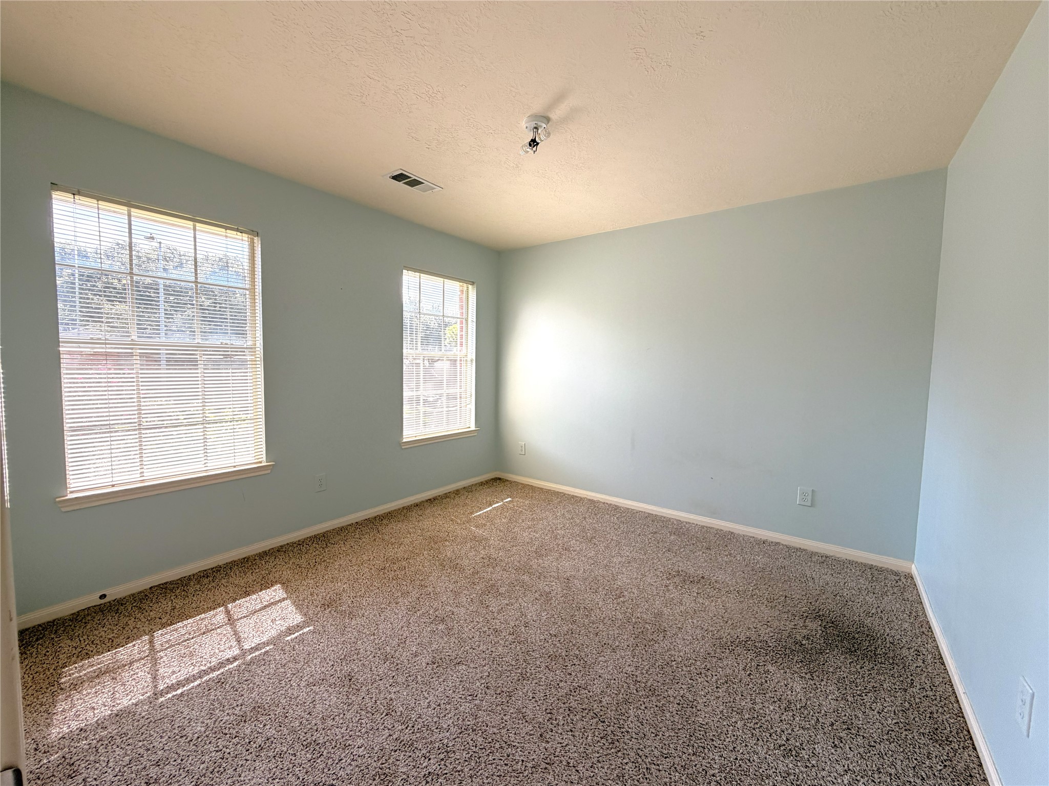 3631 Lauderwood Lane Property Photo 34