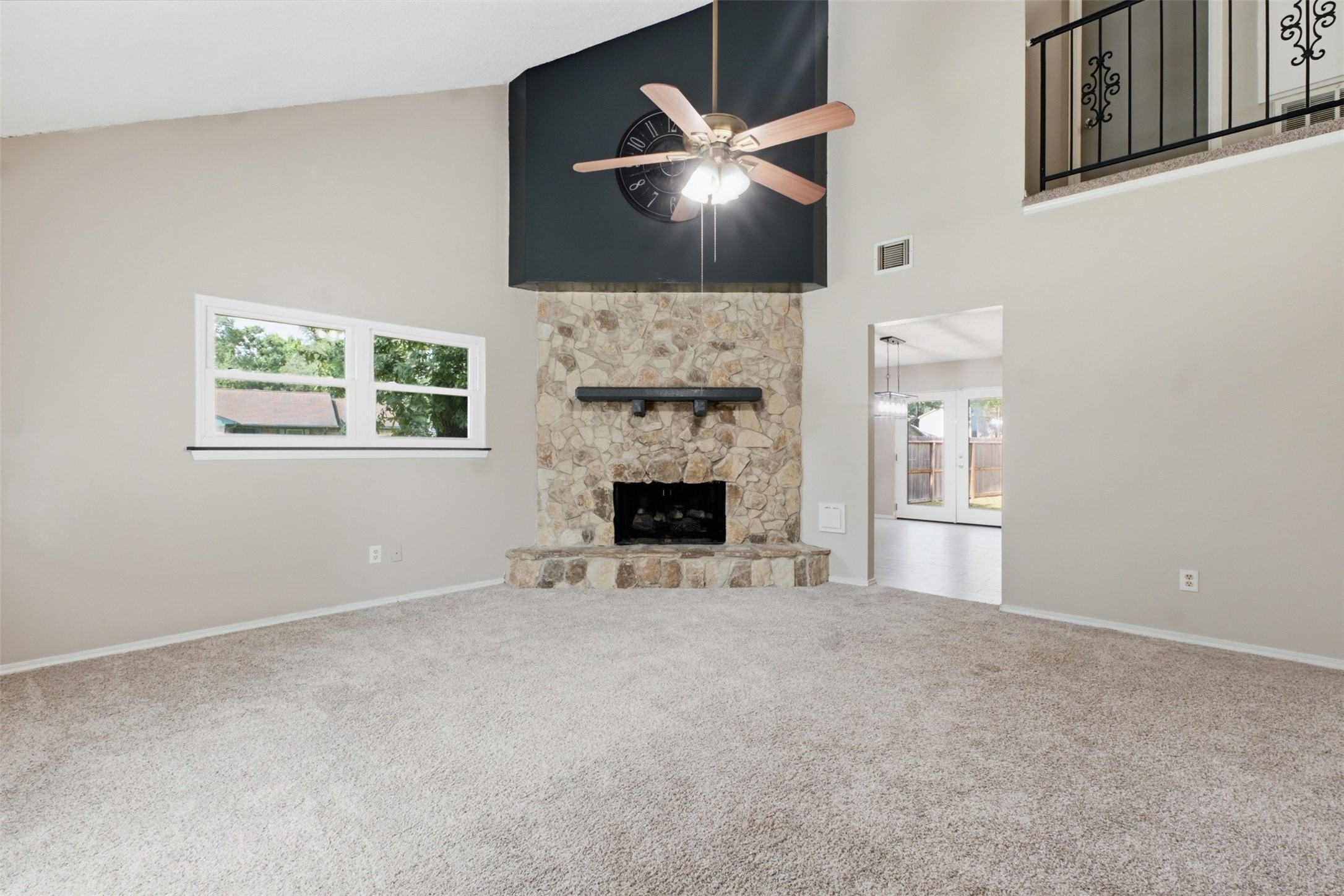 4118 Garden Springs Drive Property Photo 3