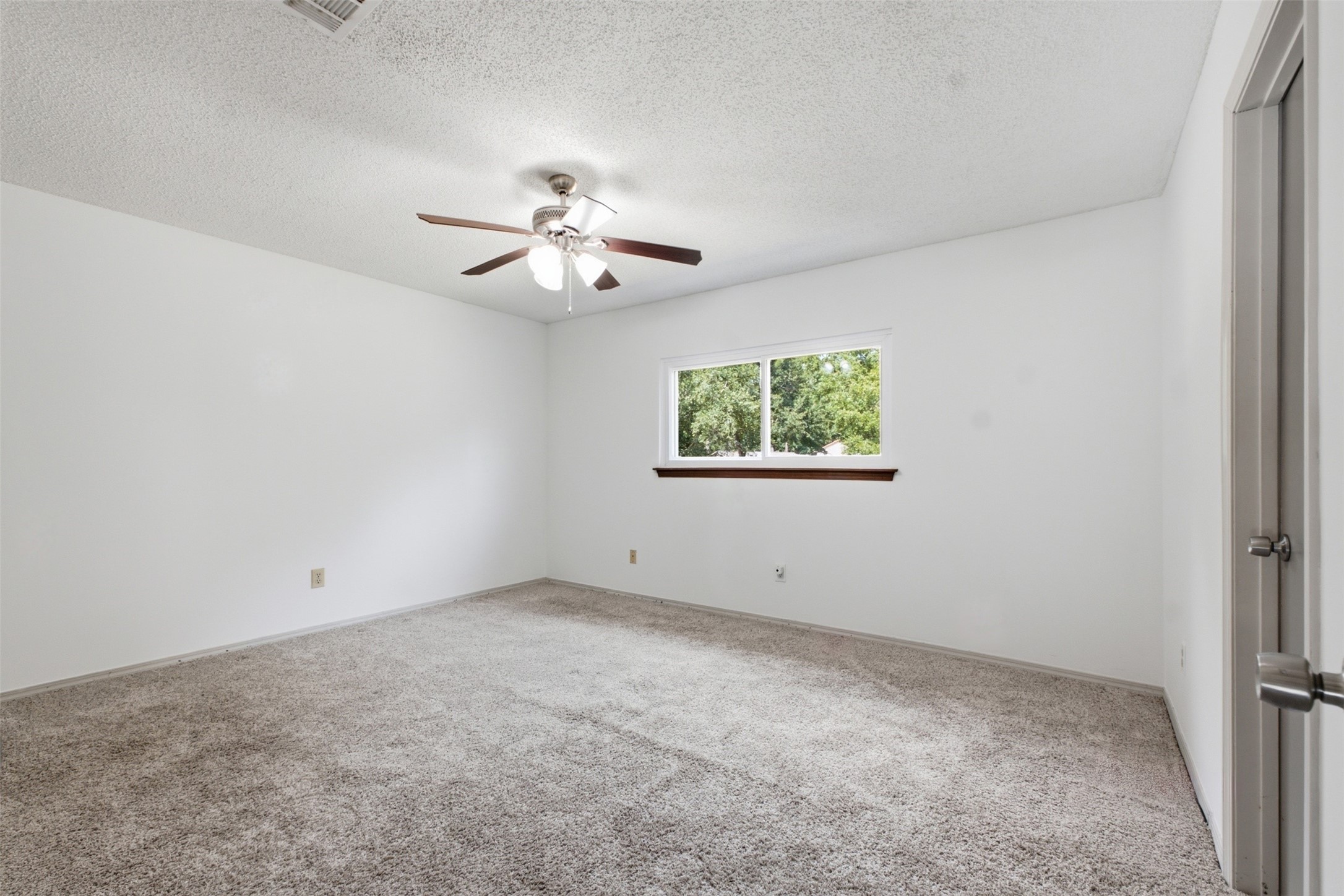 4118 Garden Springs Drive Property Photo 13