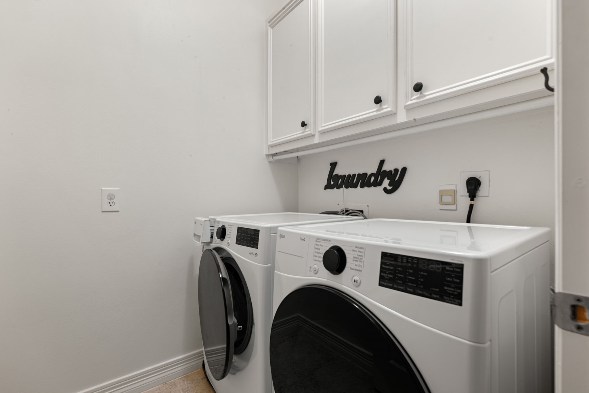 416 Mcgowen Street Property Photo 30