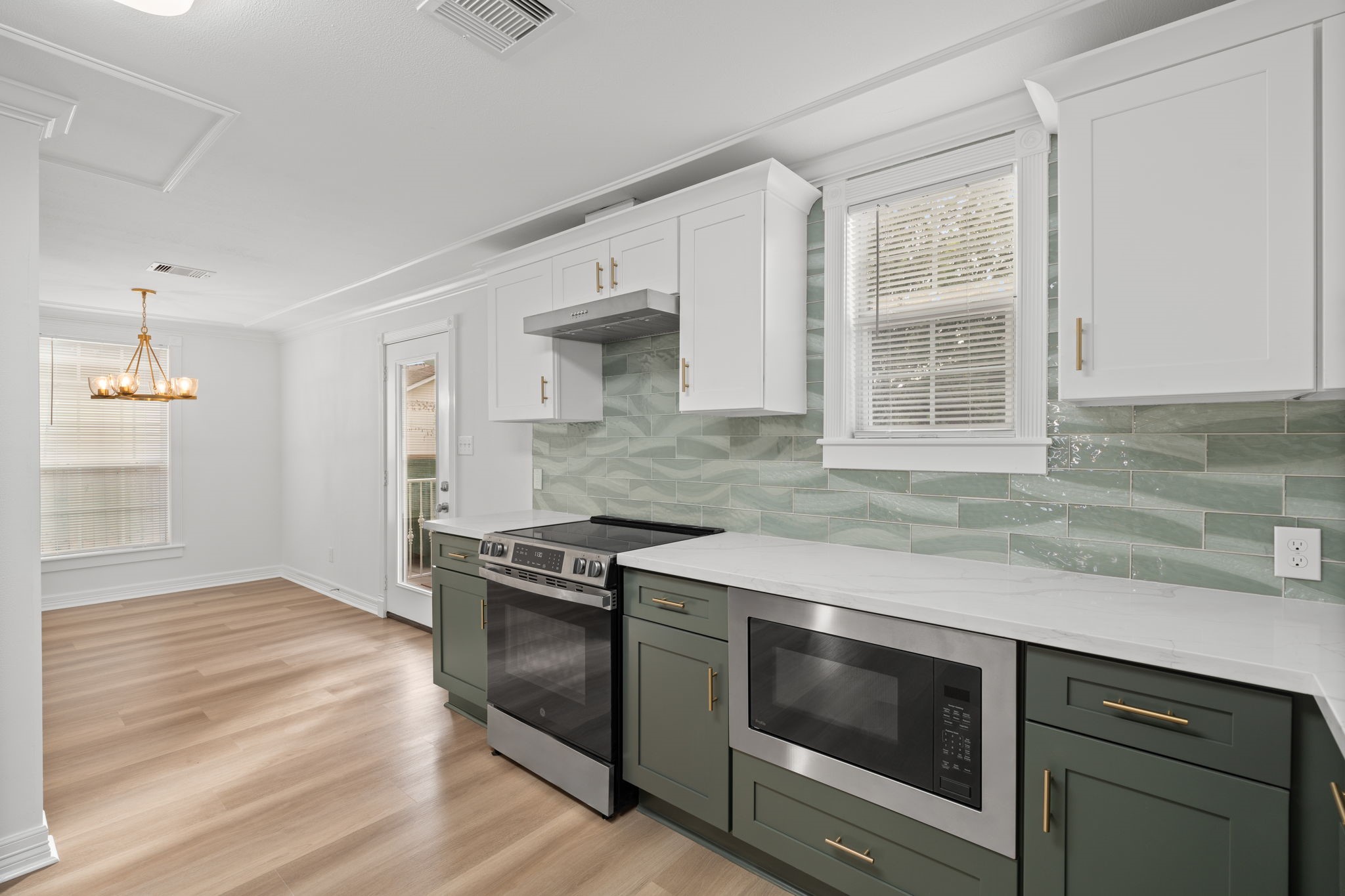 203 Archer Street Property Photo 3