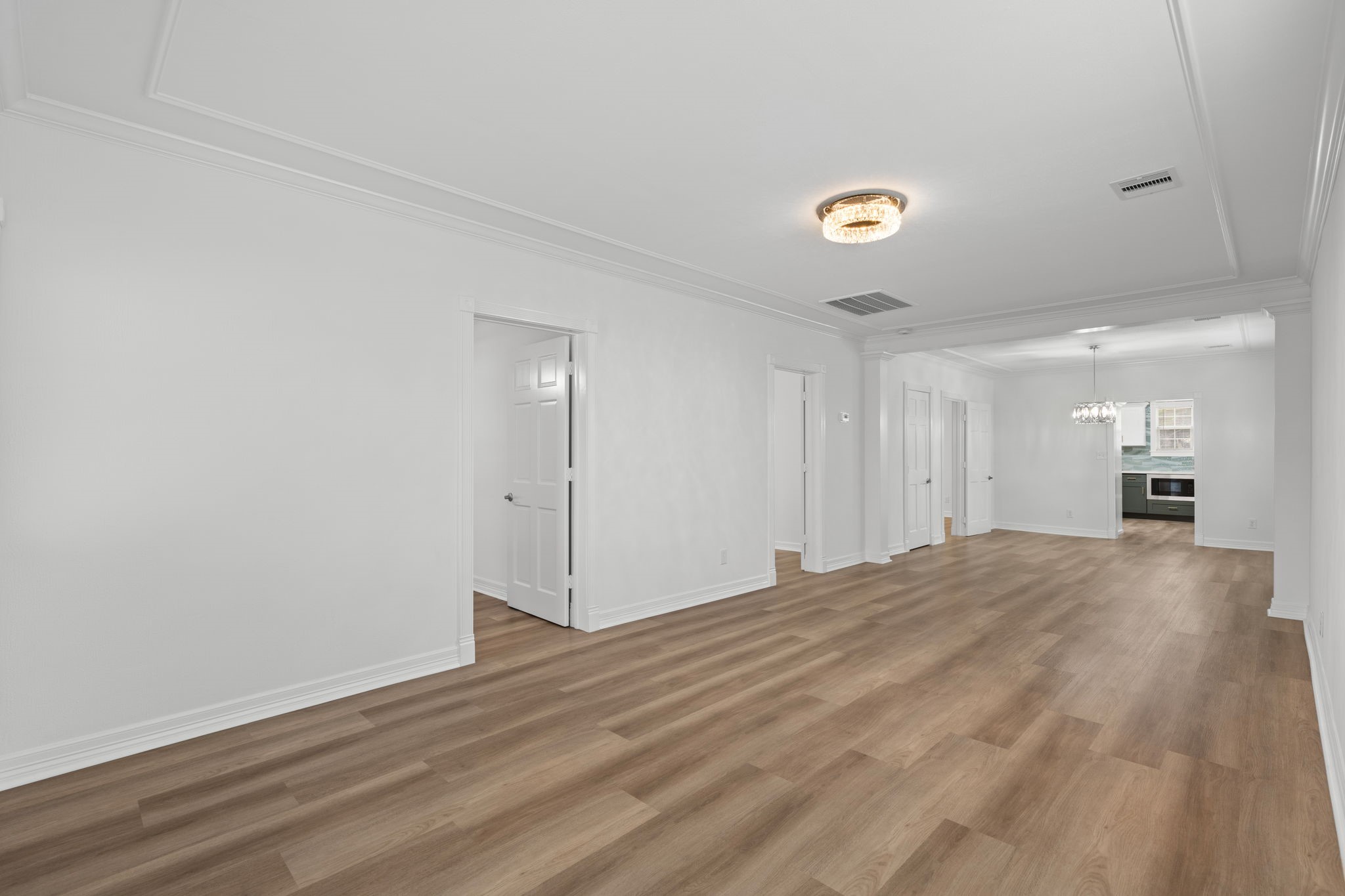 203 Archer Street Property Photo 8