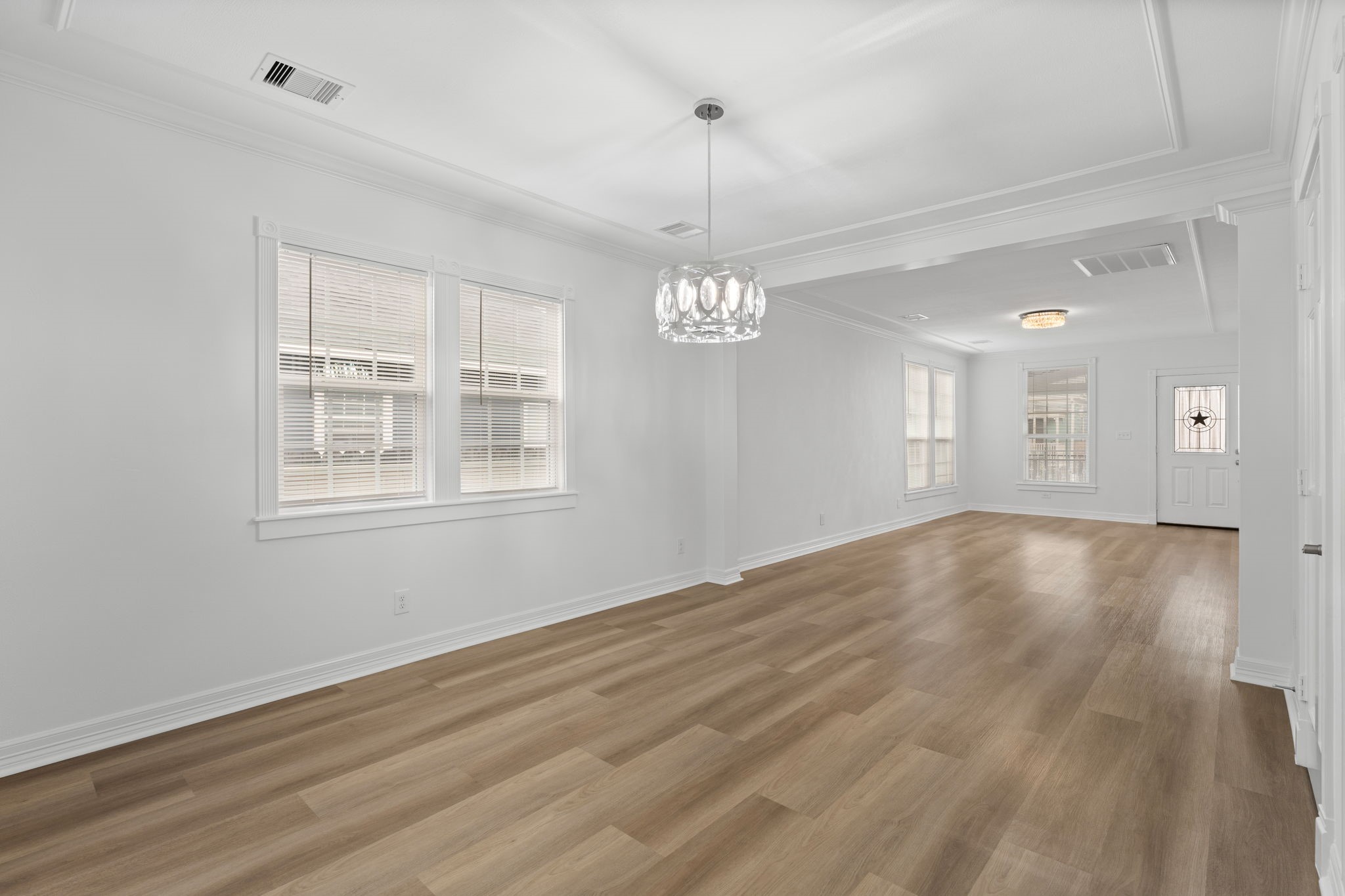203 Archer Street Property Photo 14