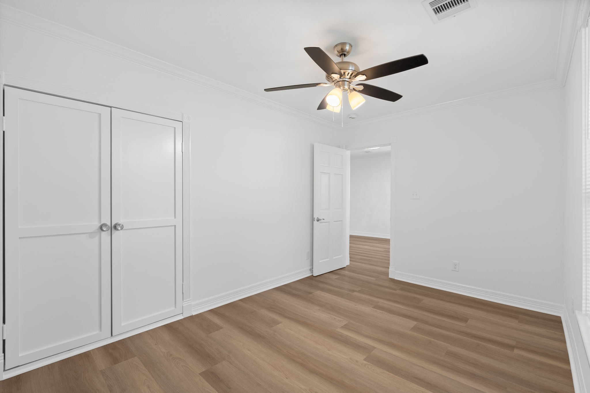 203 Archer Street Property Photo 27