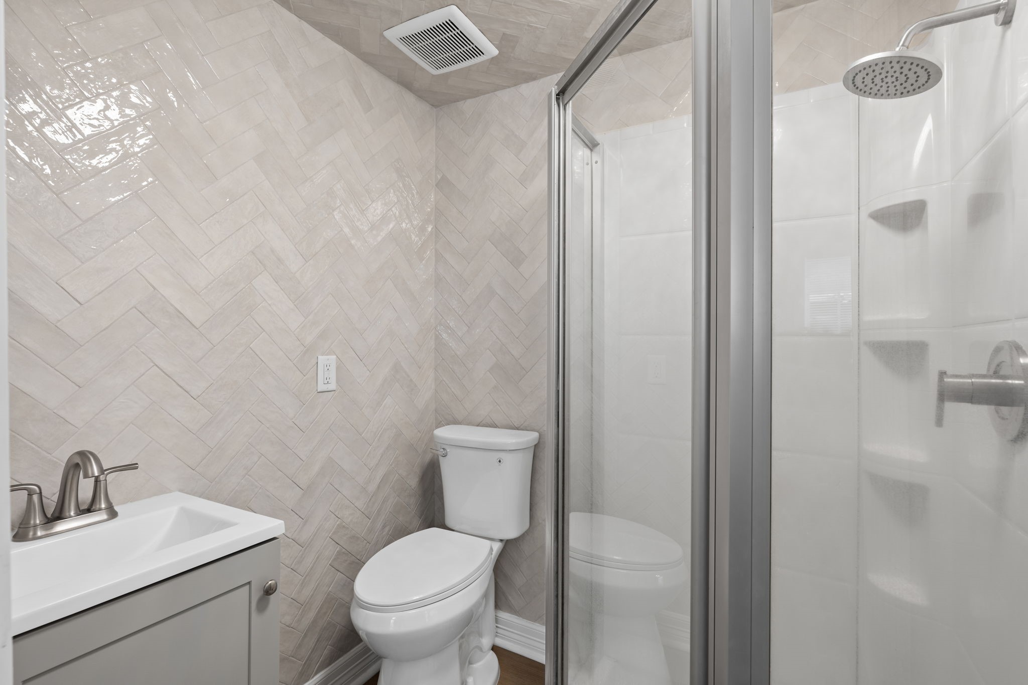203 Archer Street Property Photo 31