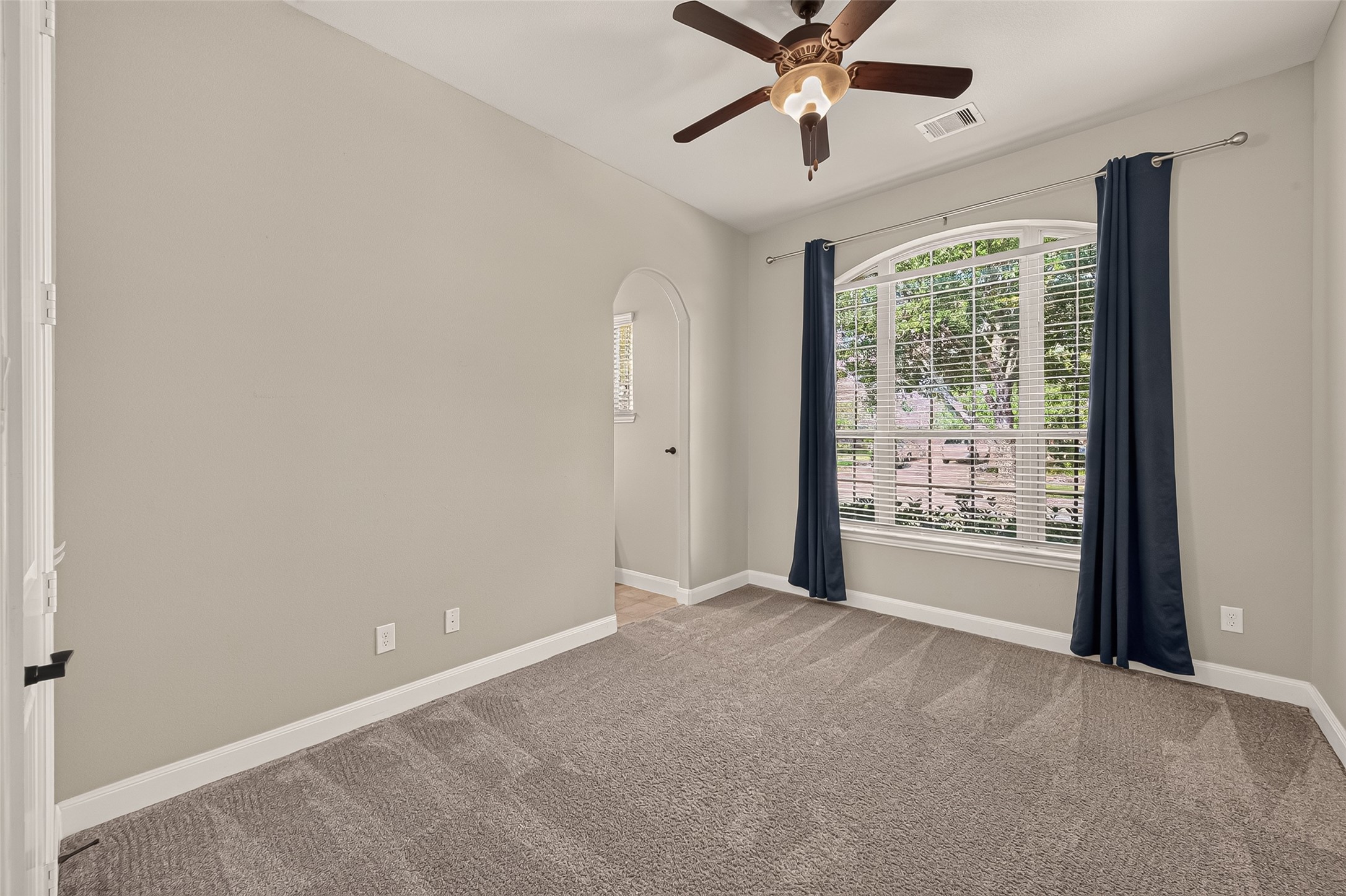 2014 Holly Manor Court Property Photo 11