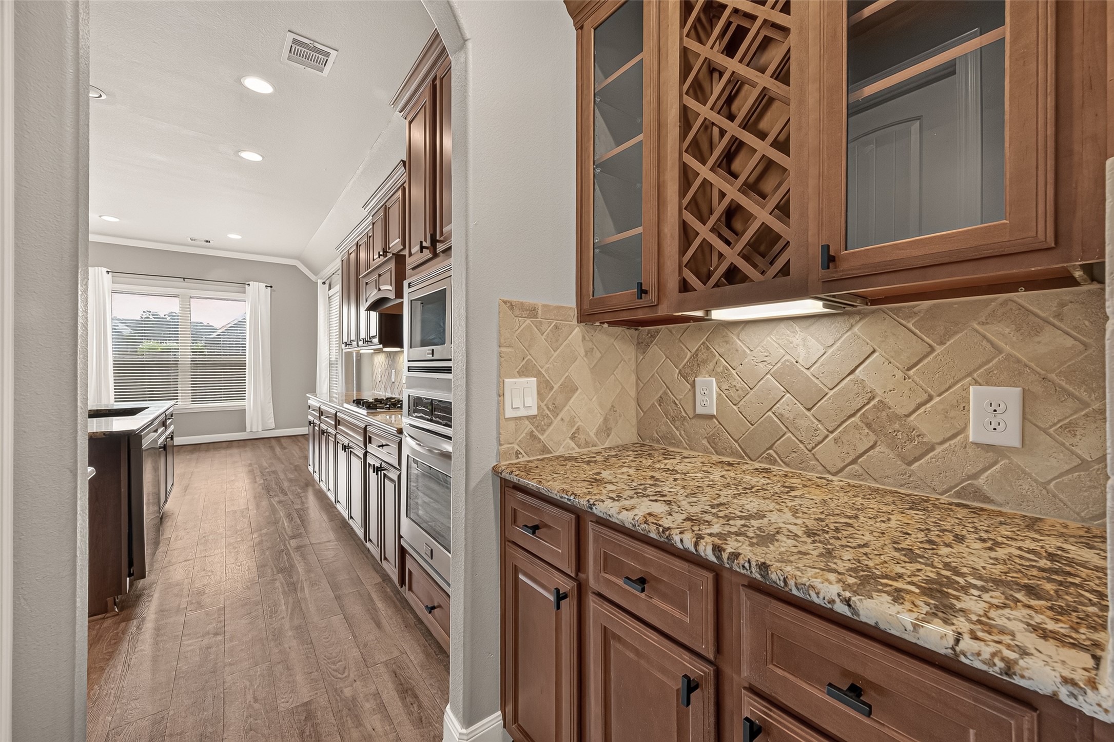 2014 Holly Manor Court Property Photo 14