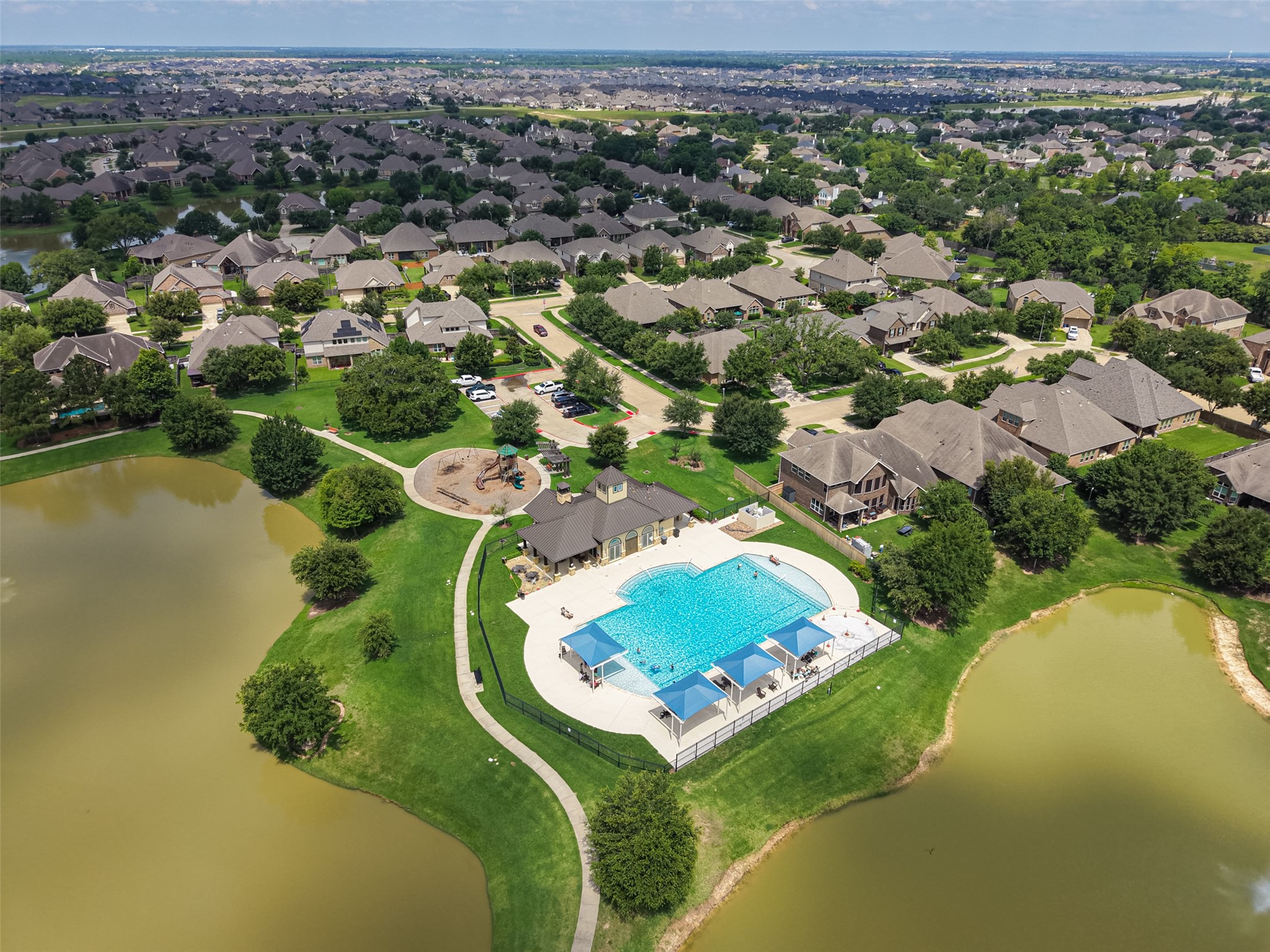 2014 Holly Manor Court Property Photo 47