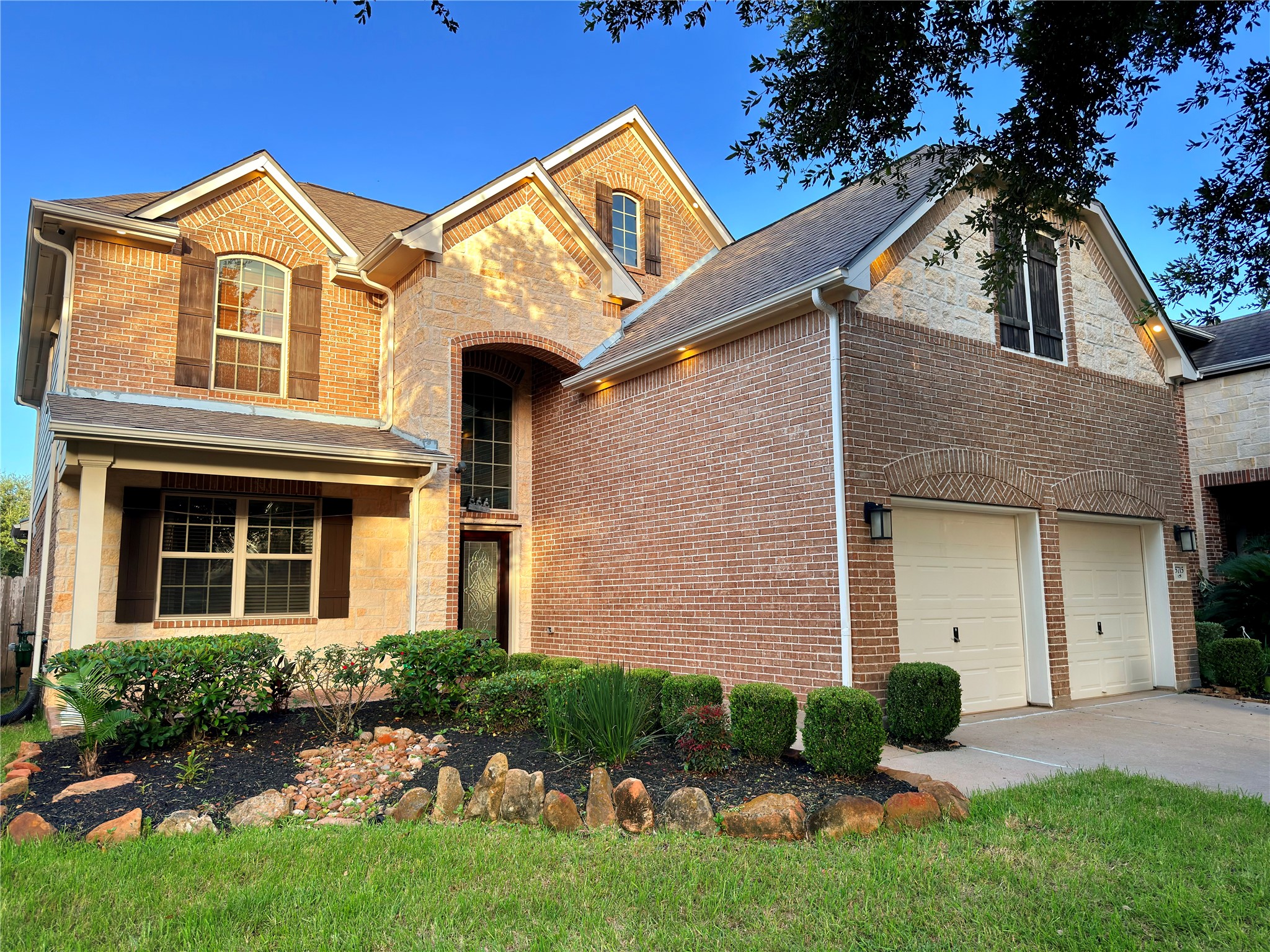 5715 Fairwind Lane Property Photo 1